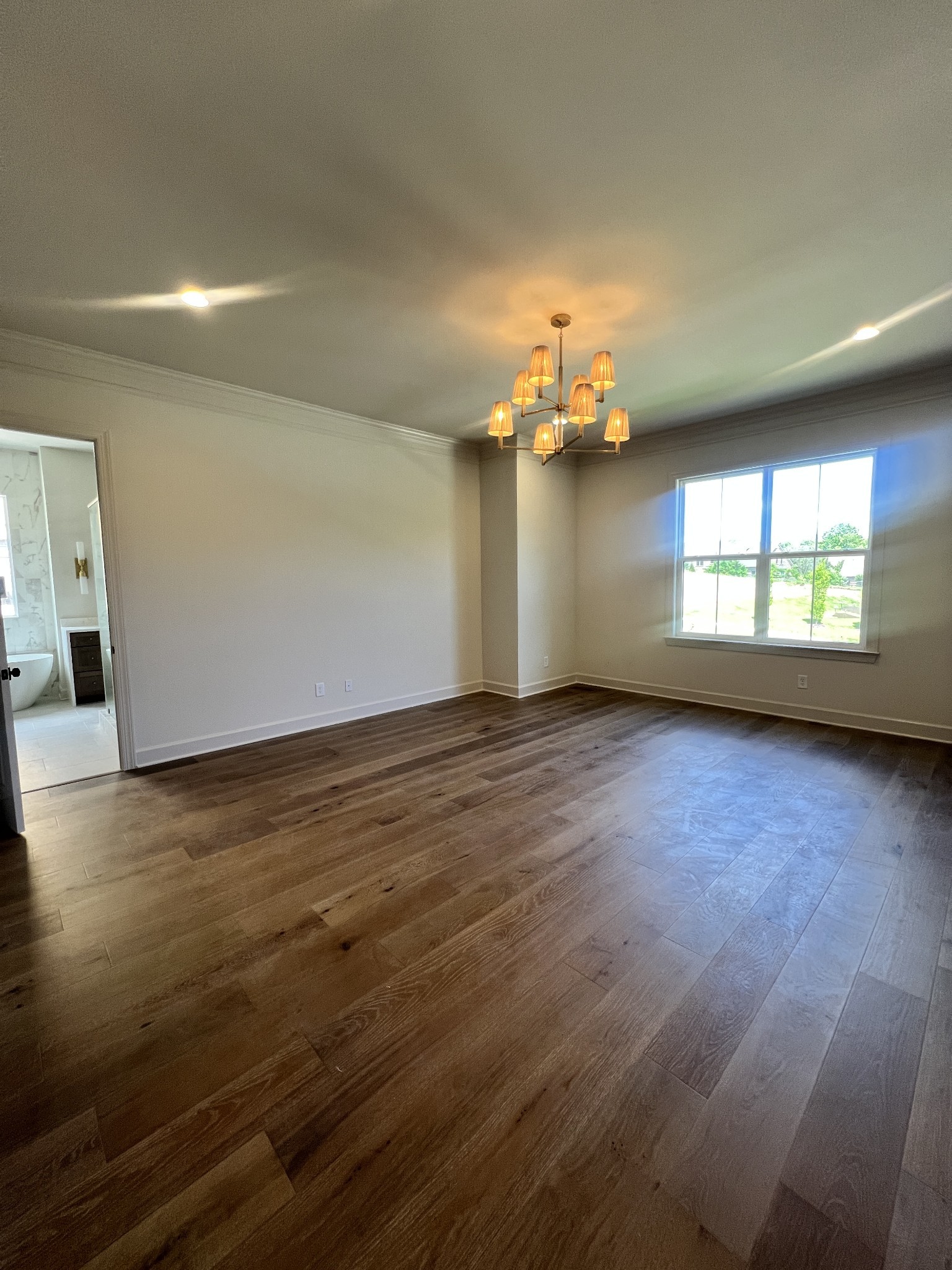 1900 Palisades Dr