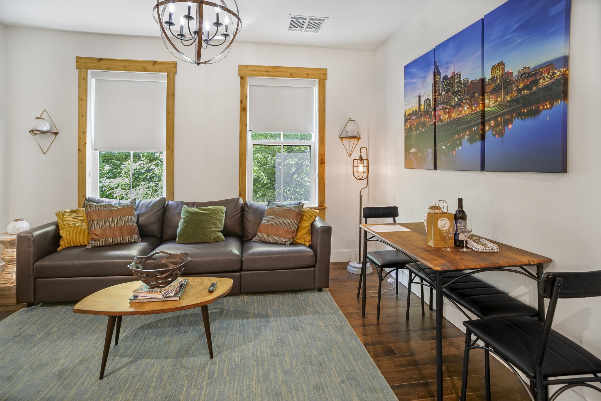 612 21st Ave N Unit: 211