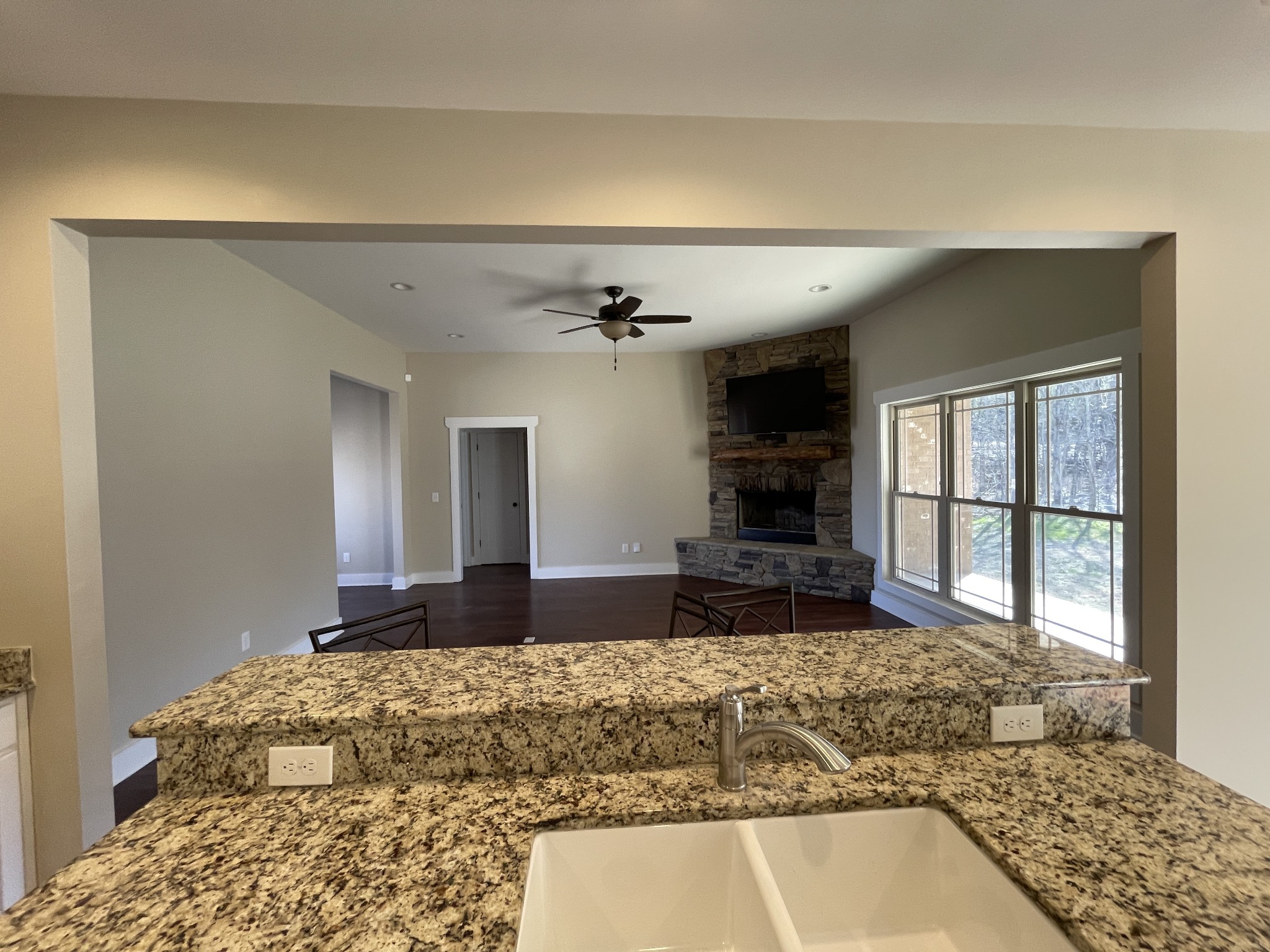 3597 Thompson Rd