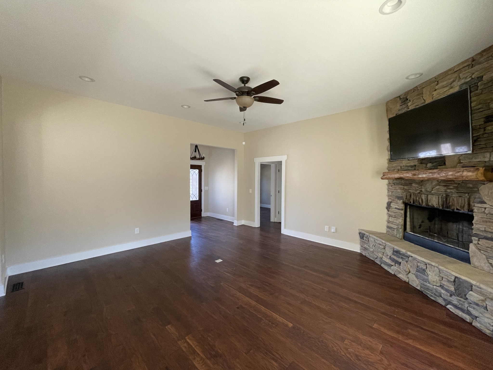 3597 Thompson Rd