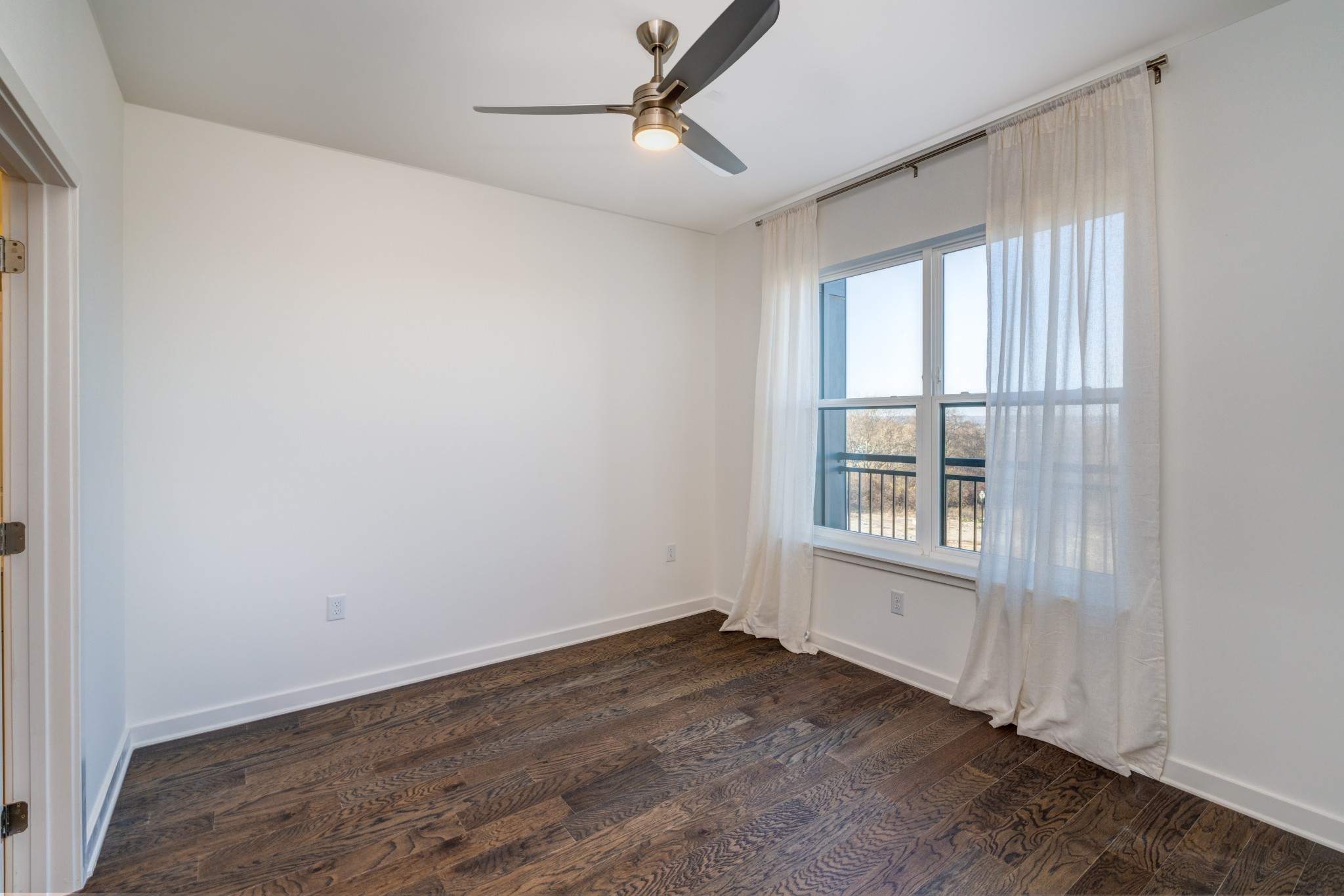1677 54th Ave, N Unit: 402