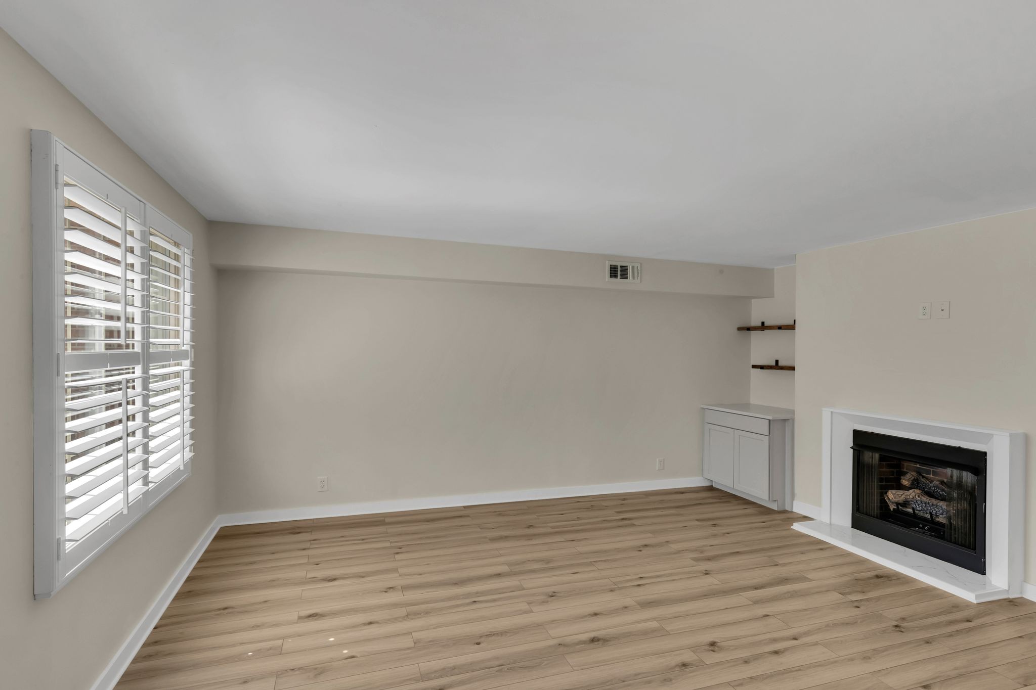 612 Plantation Ct