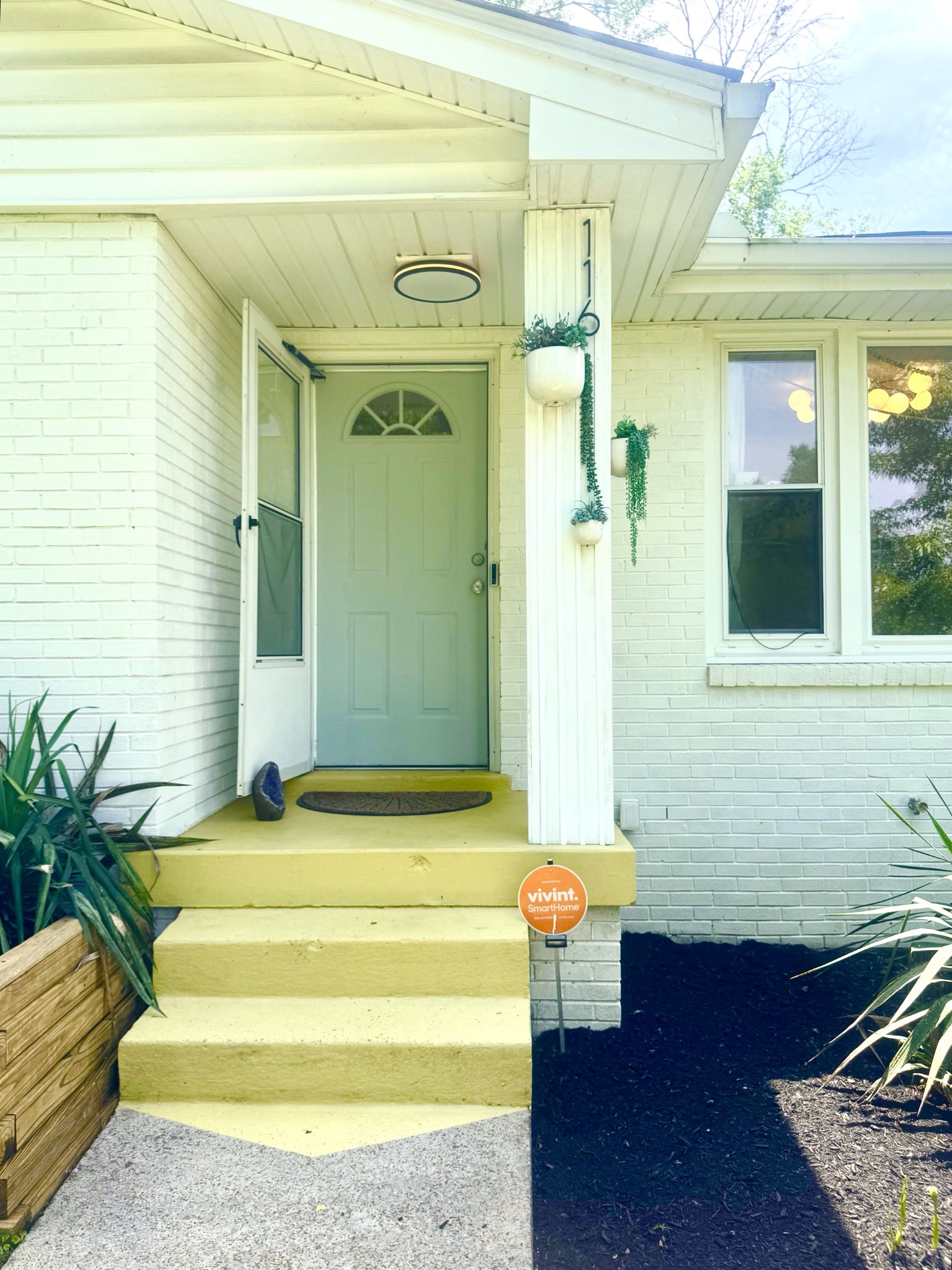 116 Robinhood Cir