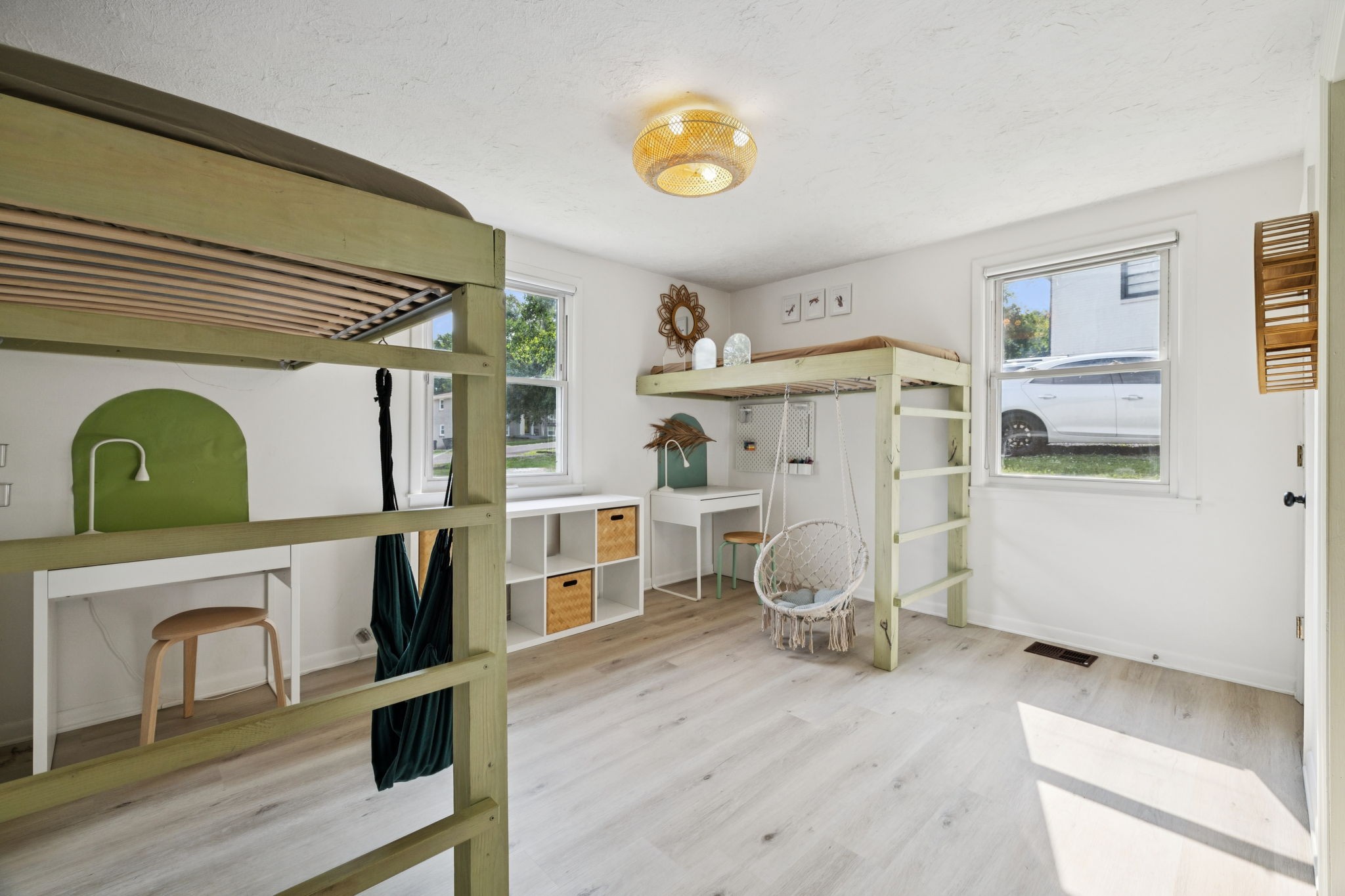 116 Robinhood Cir