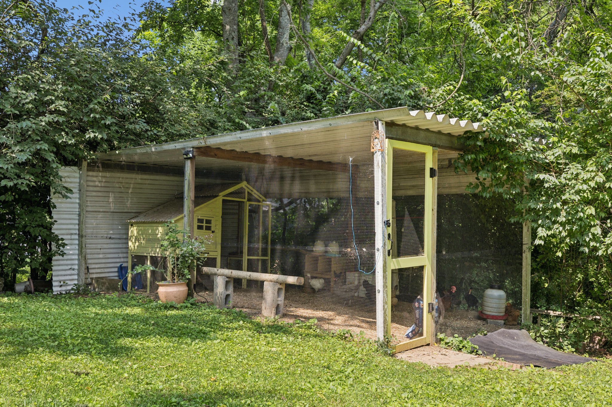 116 Robinhood Cir