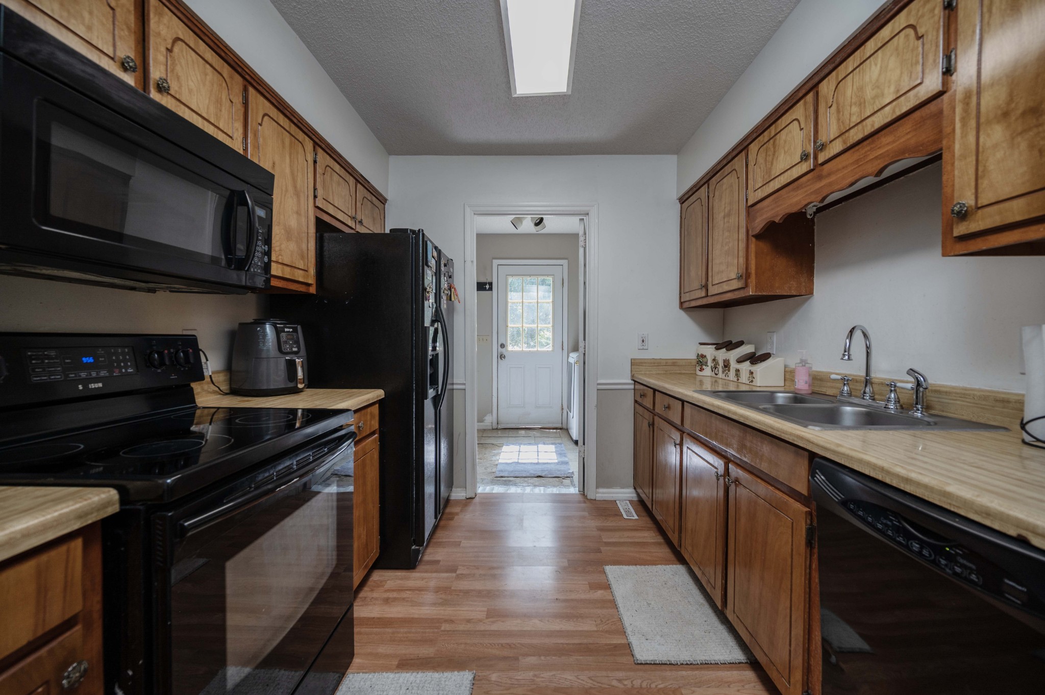 4324 Seminary Rd