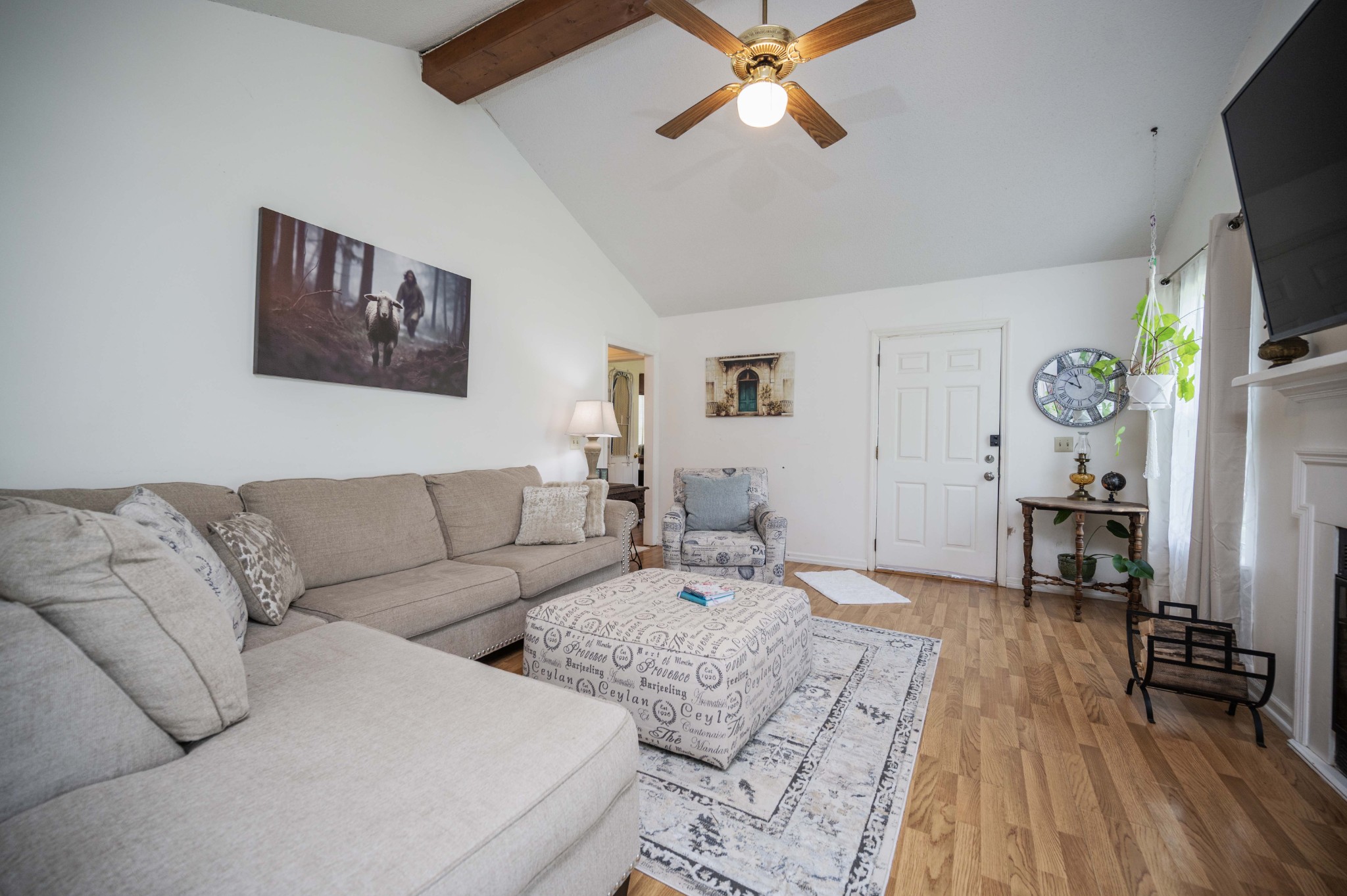 4324 Seminary Rd