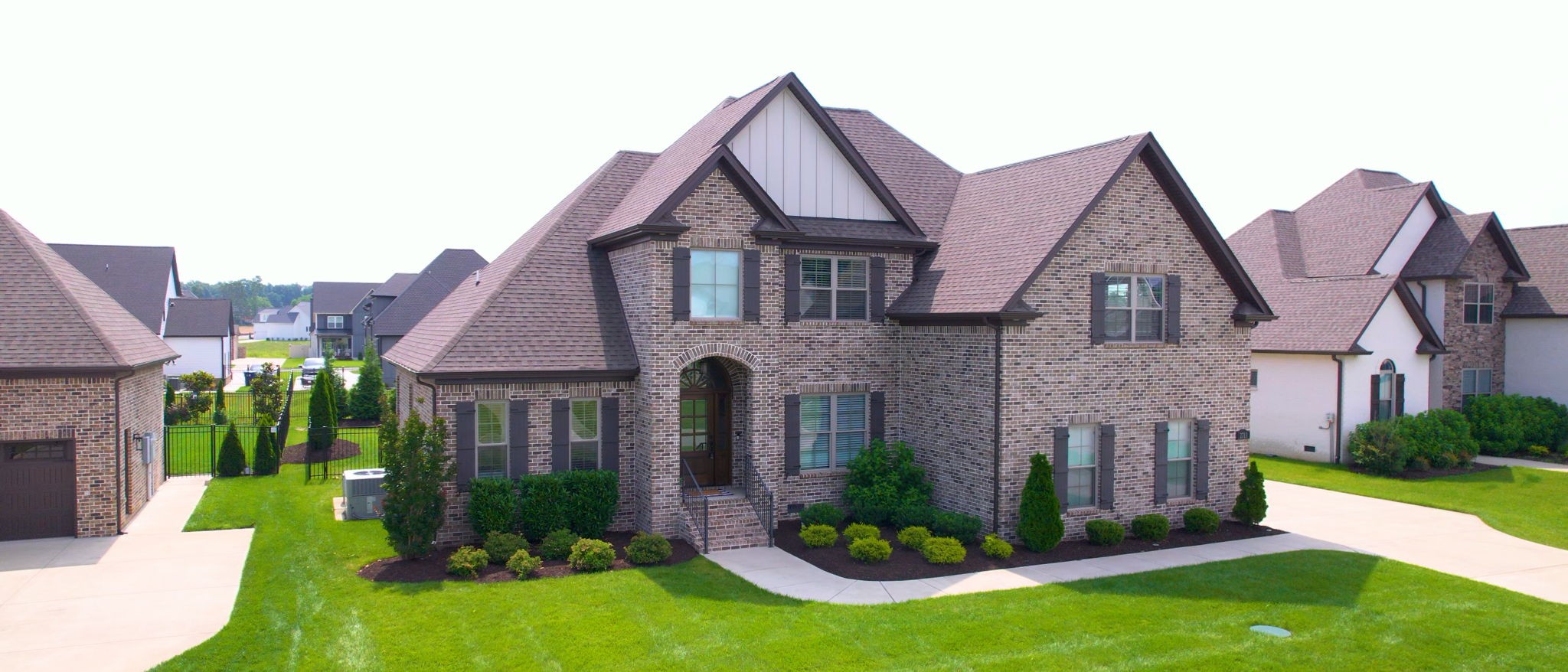 2713 Carousel Dr