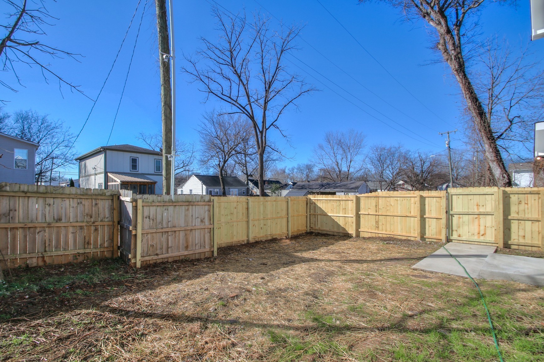 1008B Cahal Ave