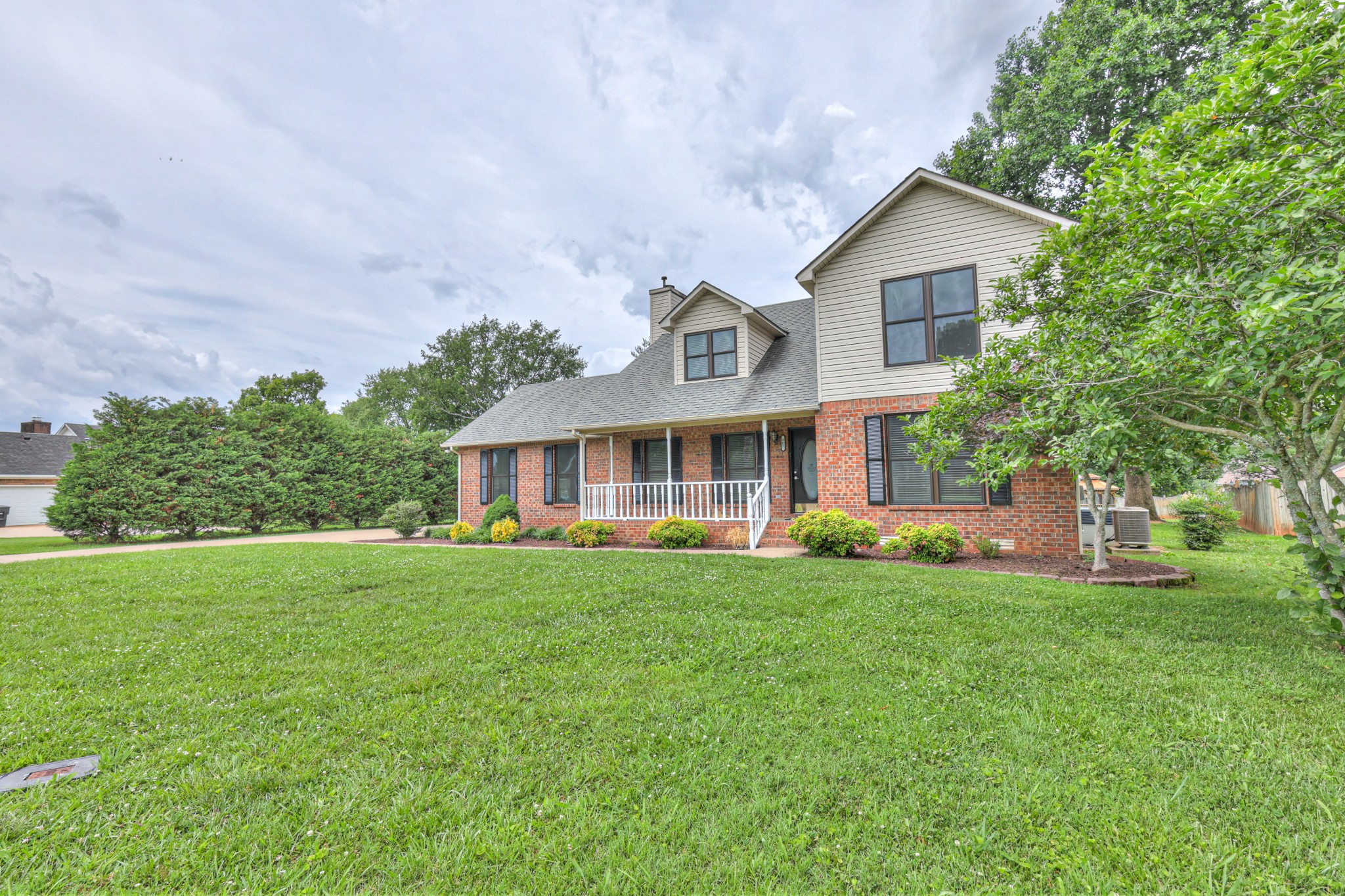 407 Haynes Haven Ln