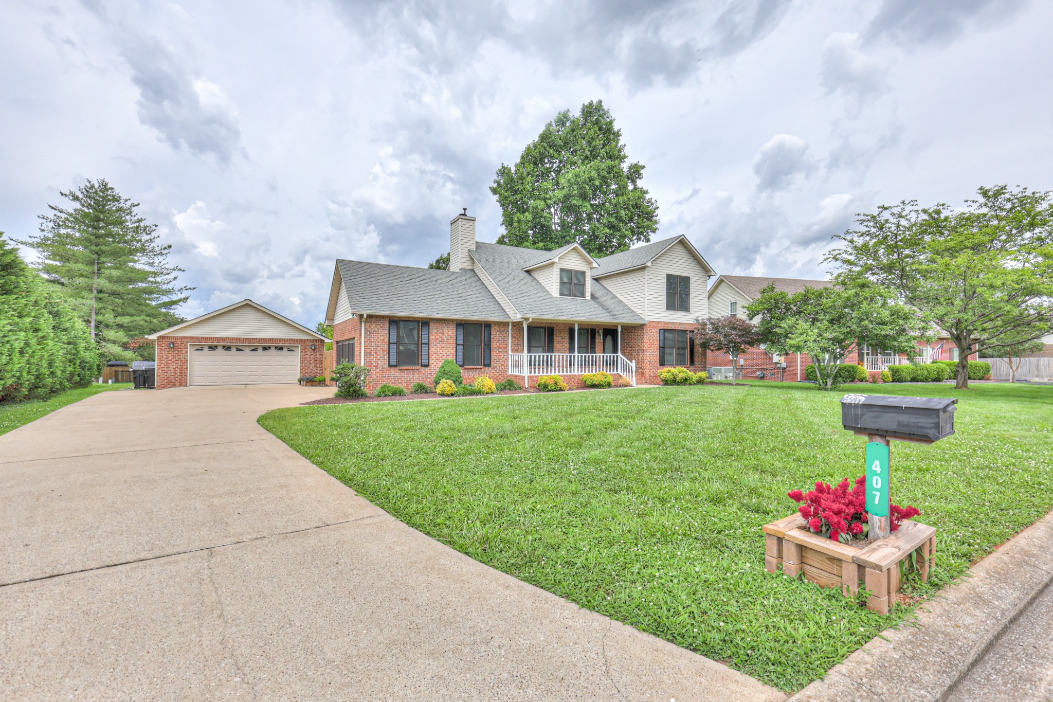 407 Haynes Haven Ln