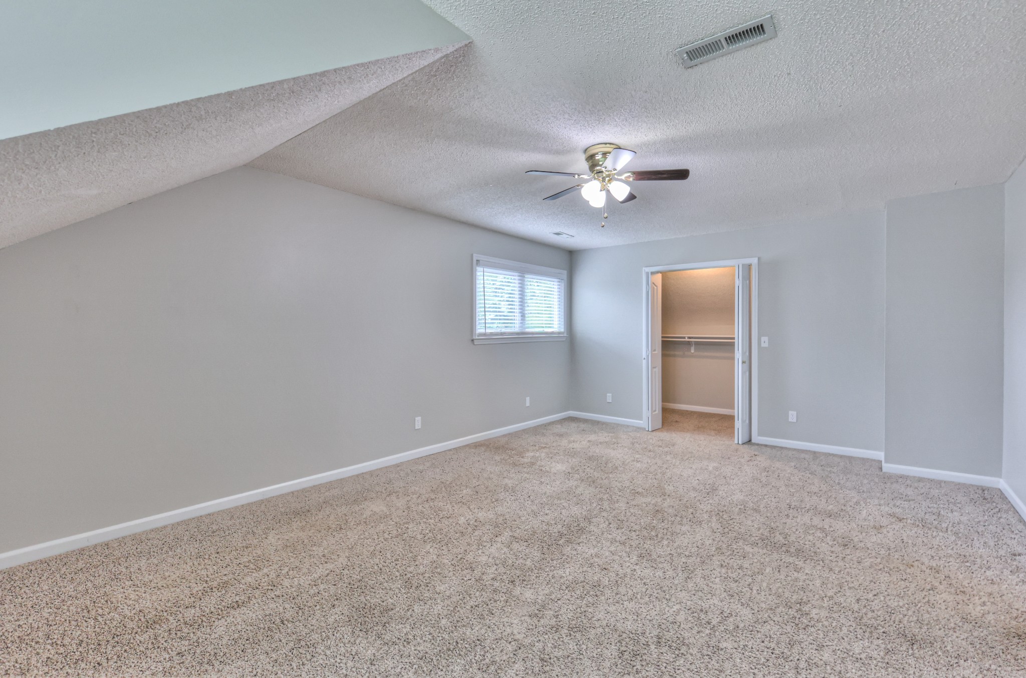 407 Haynes Haven Ln