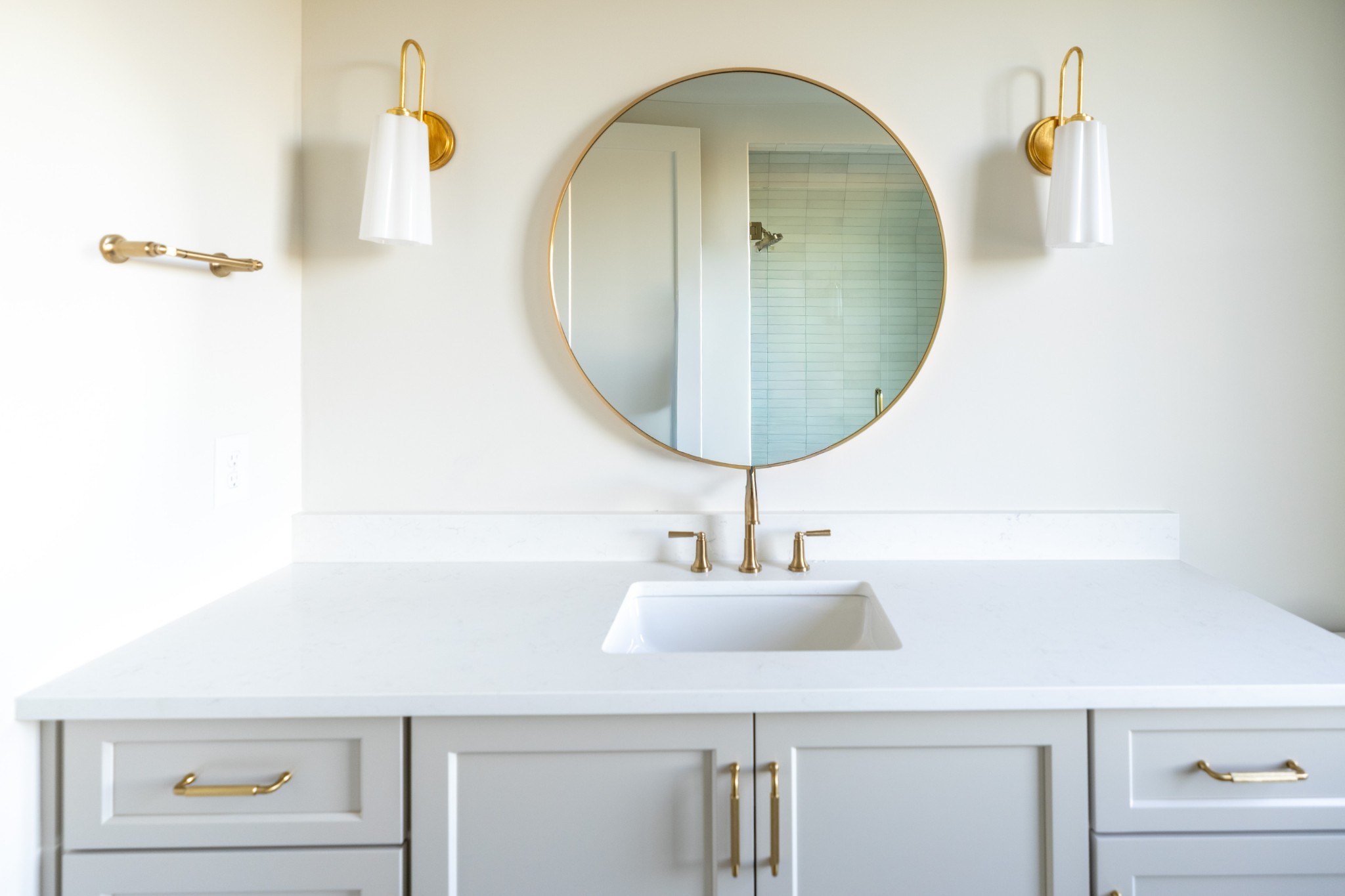 6075 Porters Union Way