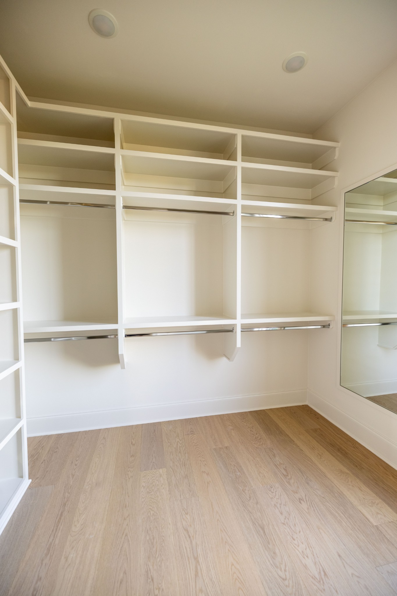 6075 Porters Union Way