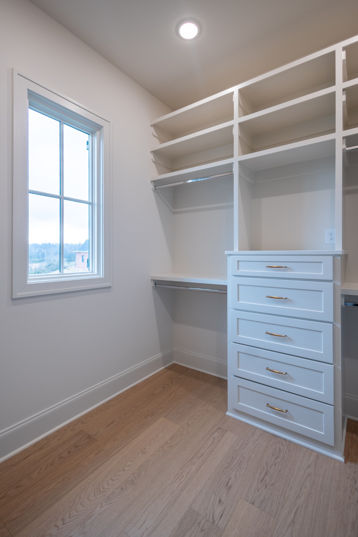 6075 Porters Union Way