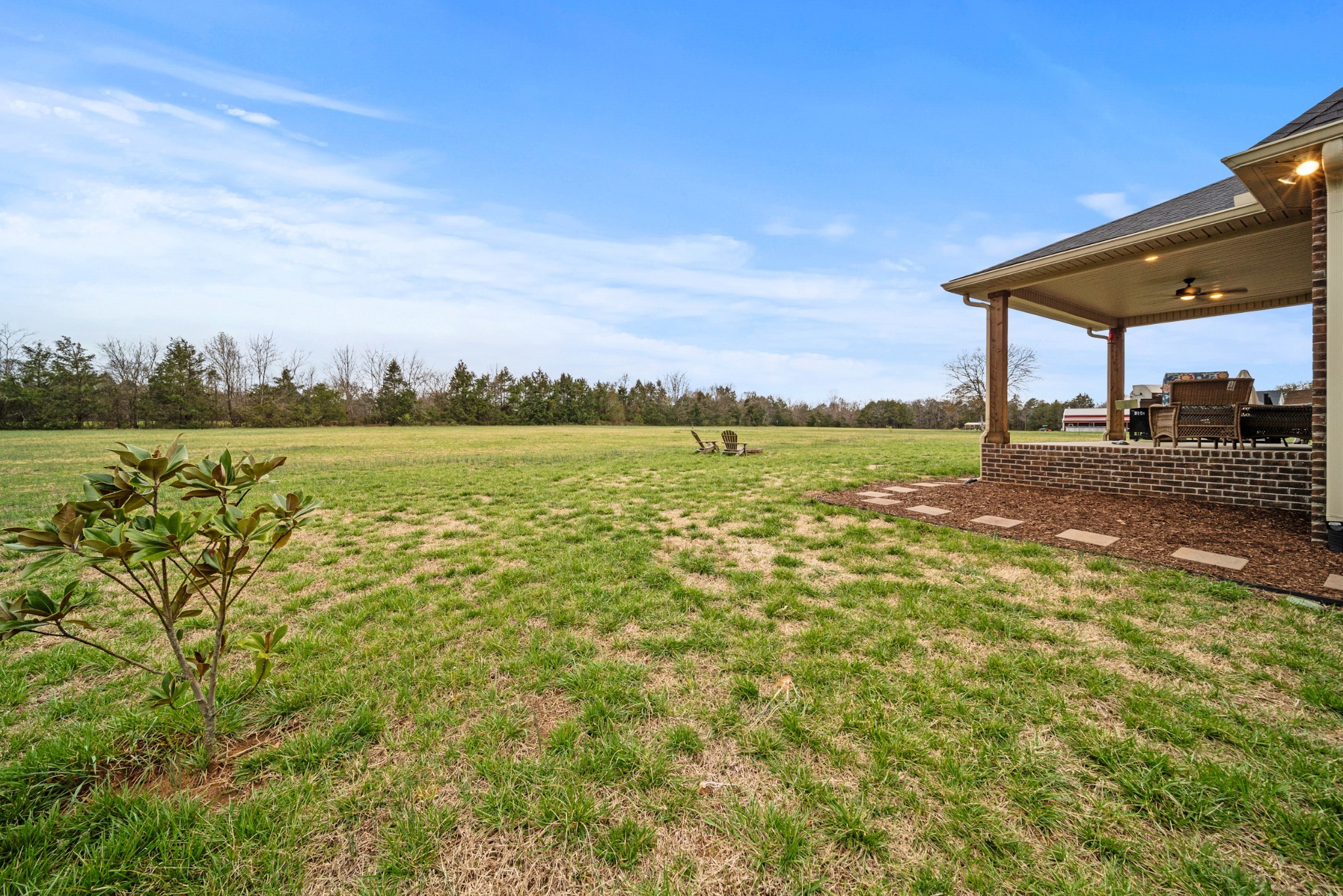 7998 Miller Rd