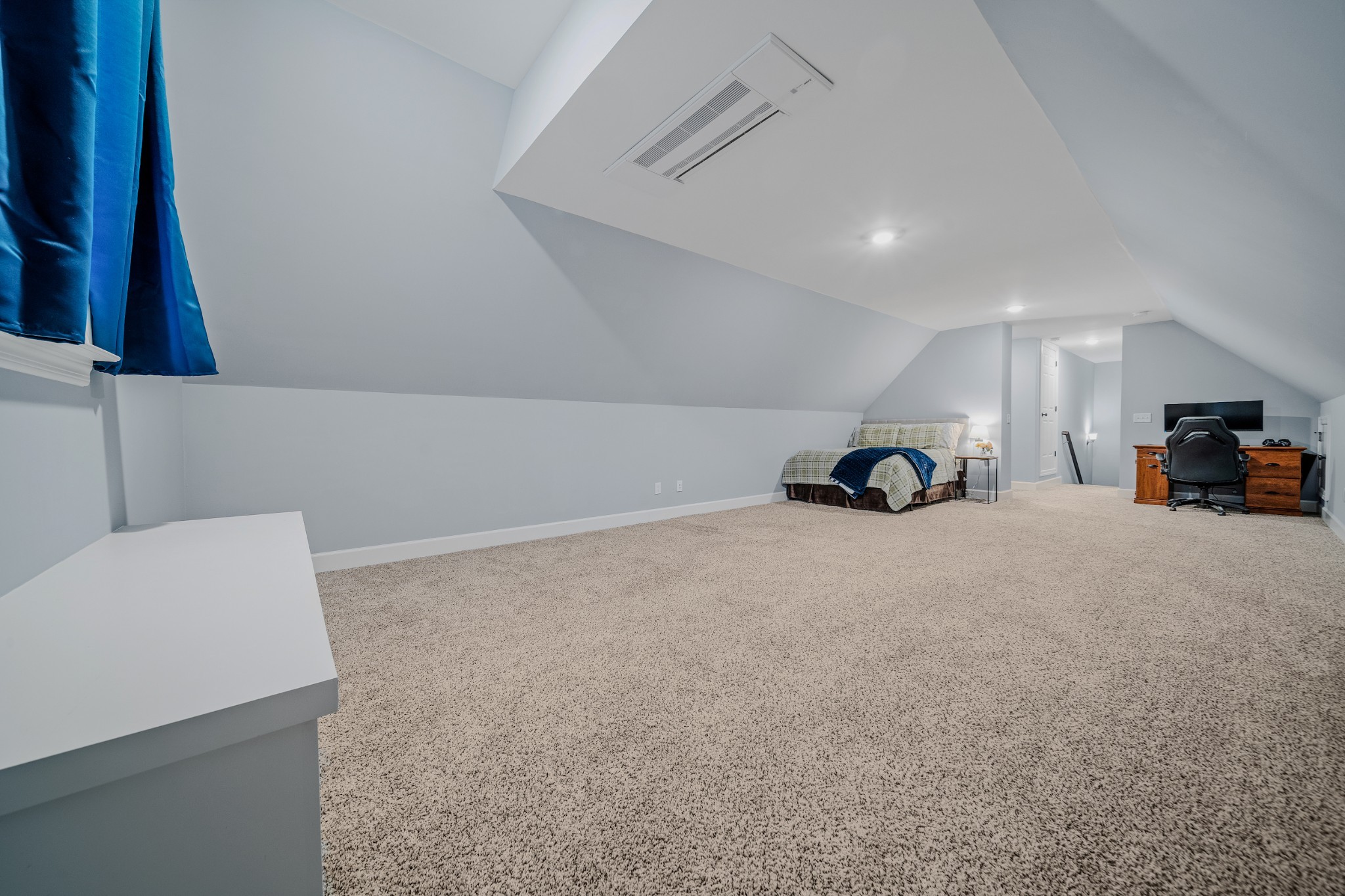 7998 Miller Rd