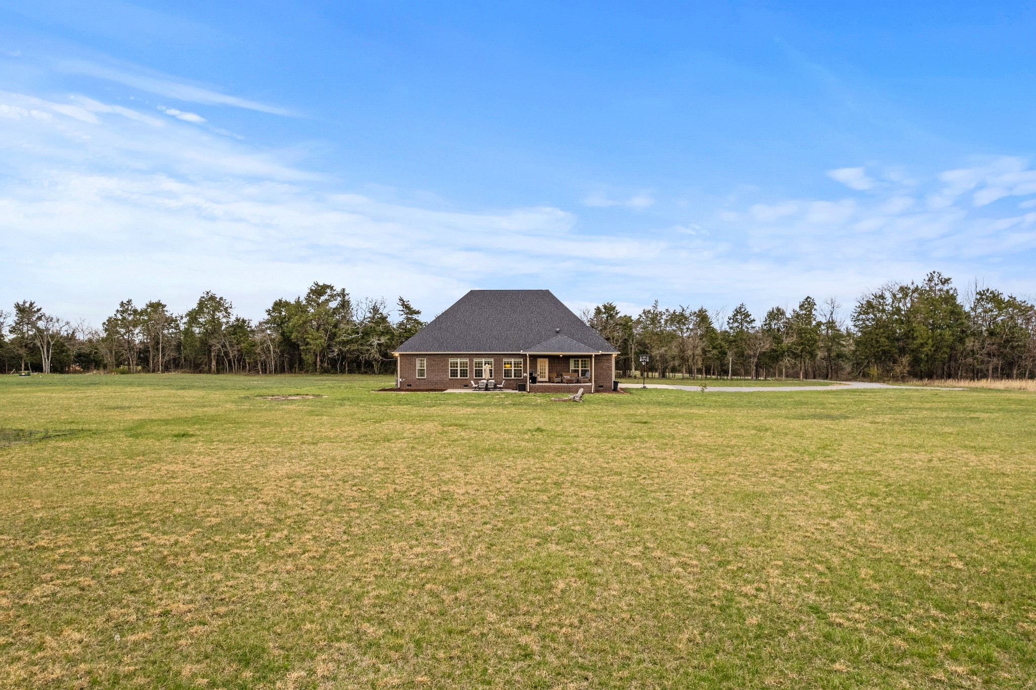 7998 Miller Rd