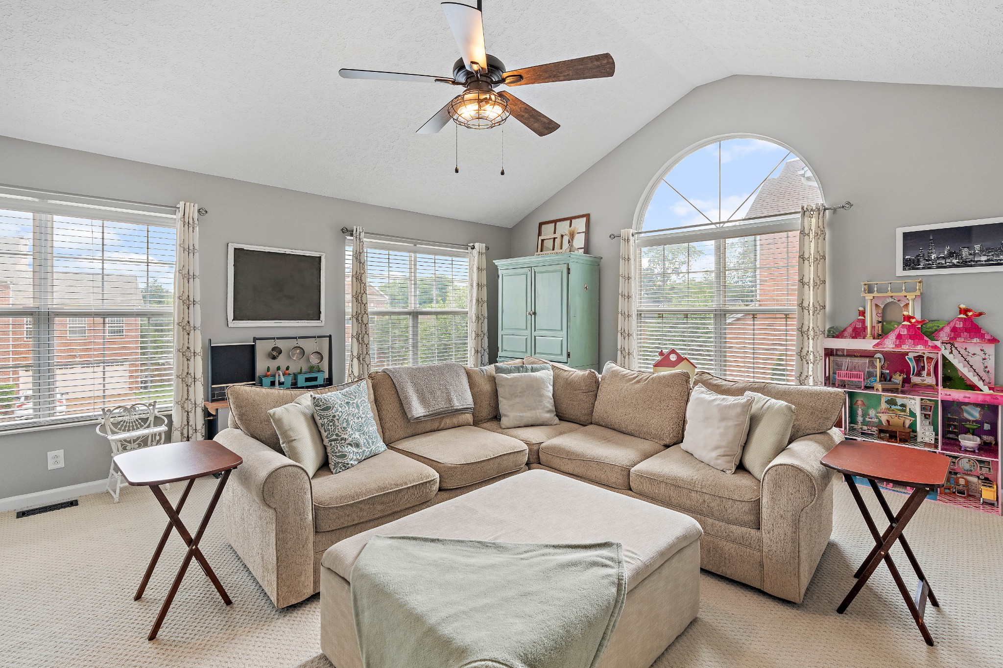 503 Hollyhock Way
