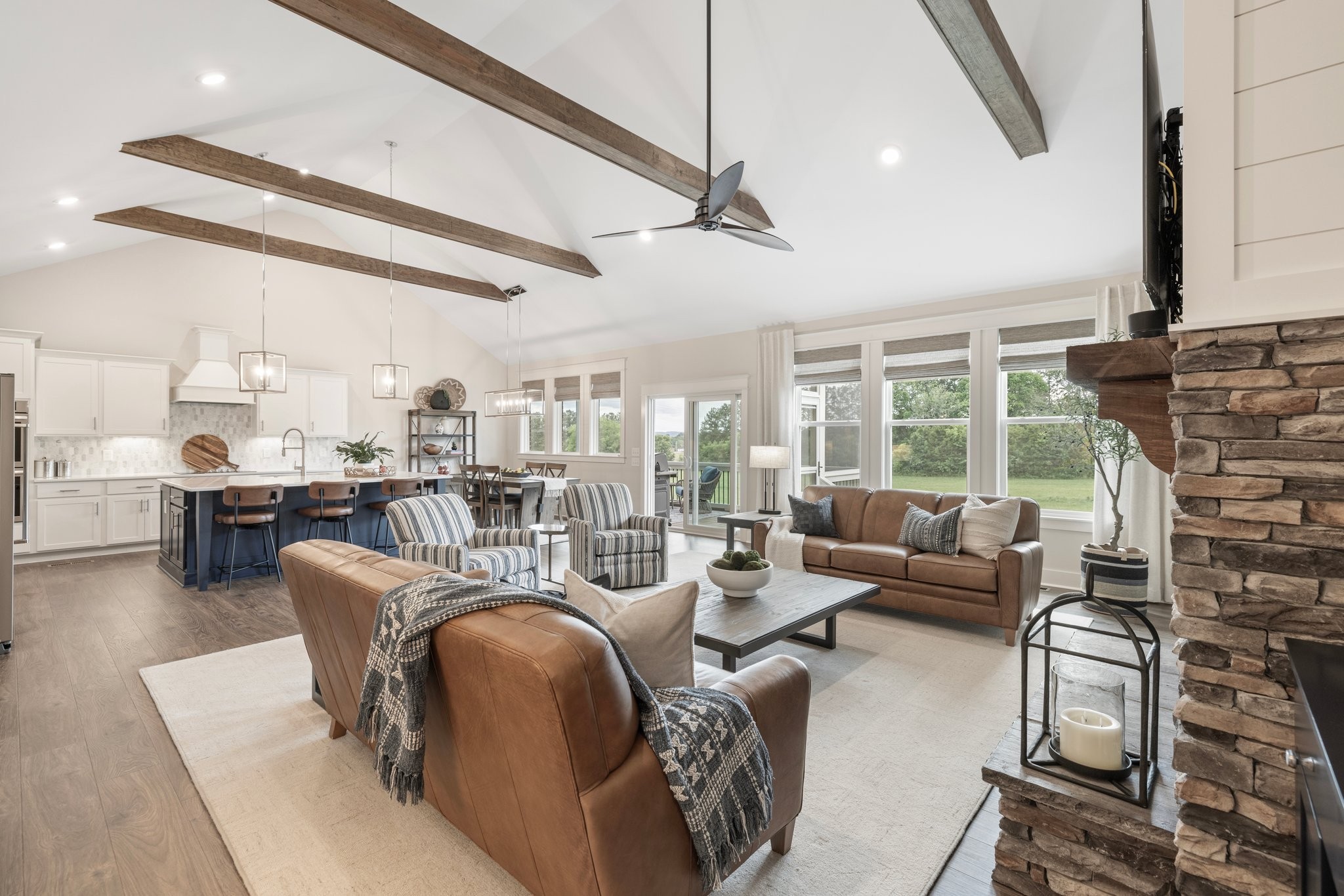 5027 High Park Hill Dr