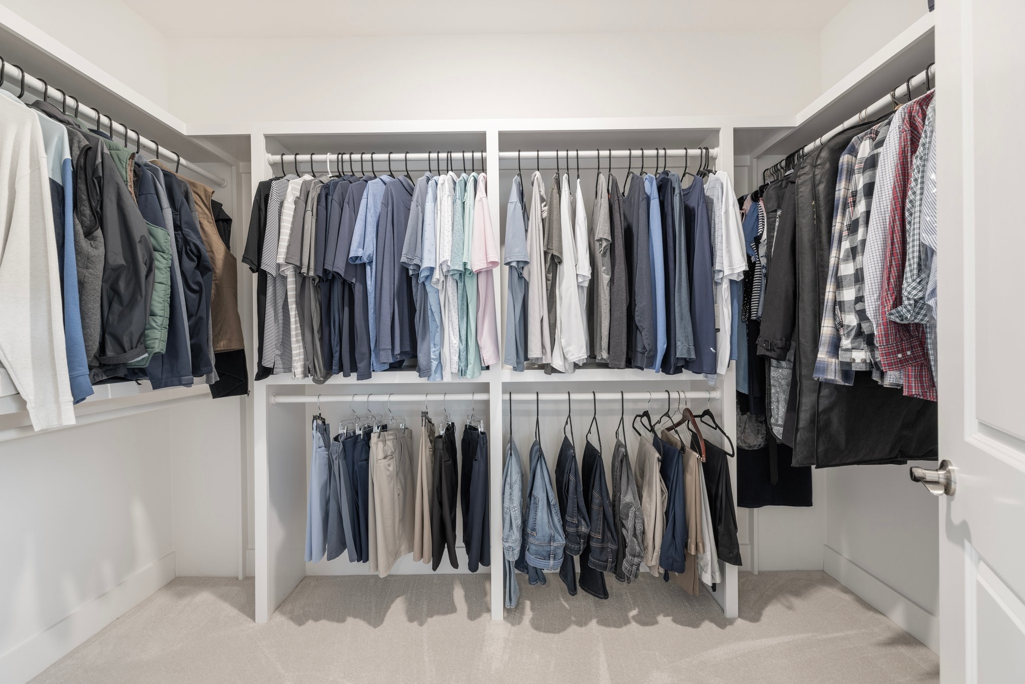 5027 High Park Hill Dr