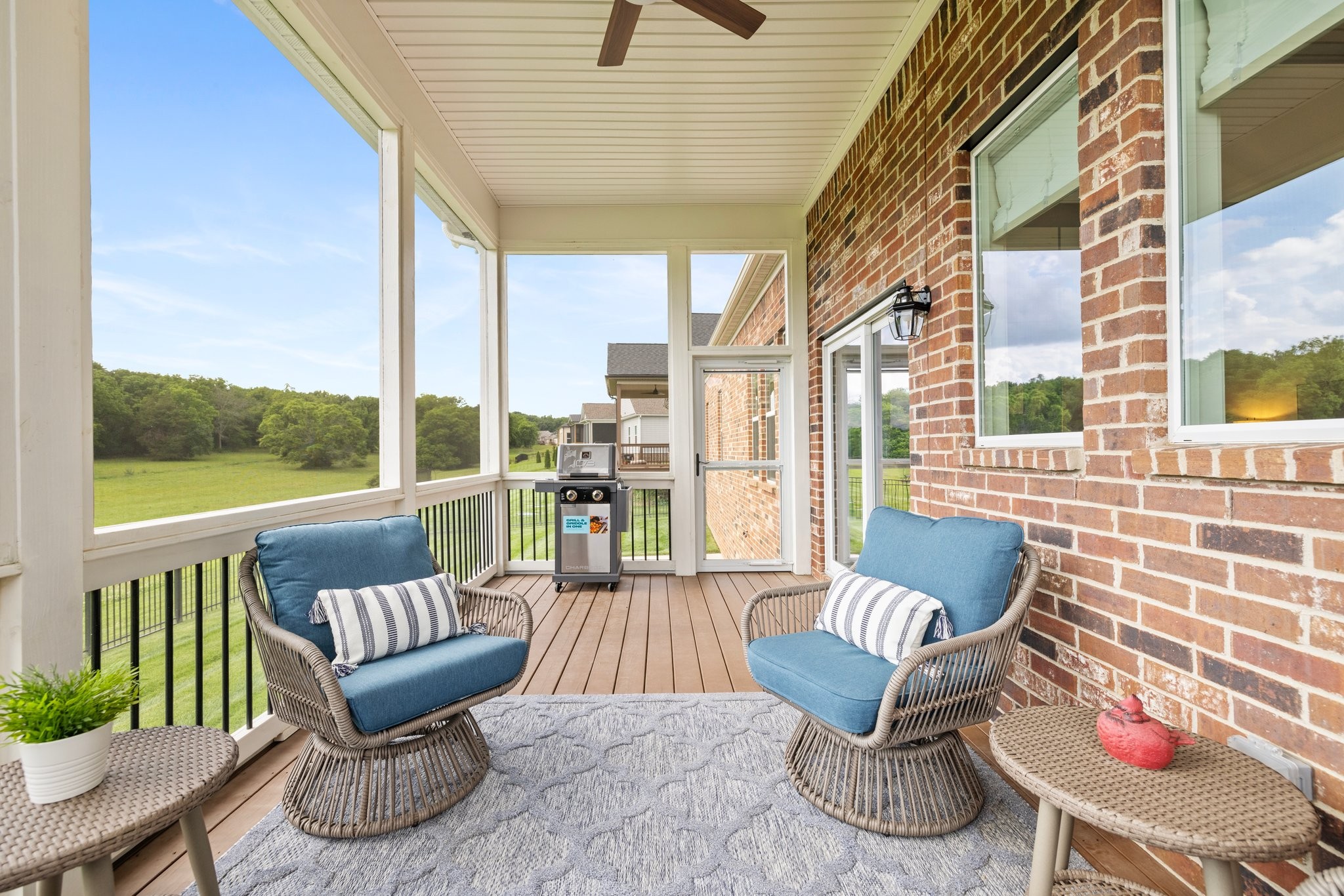 5027 High Park Hill Dr