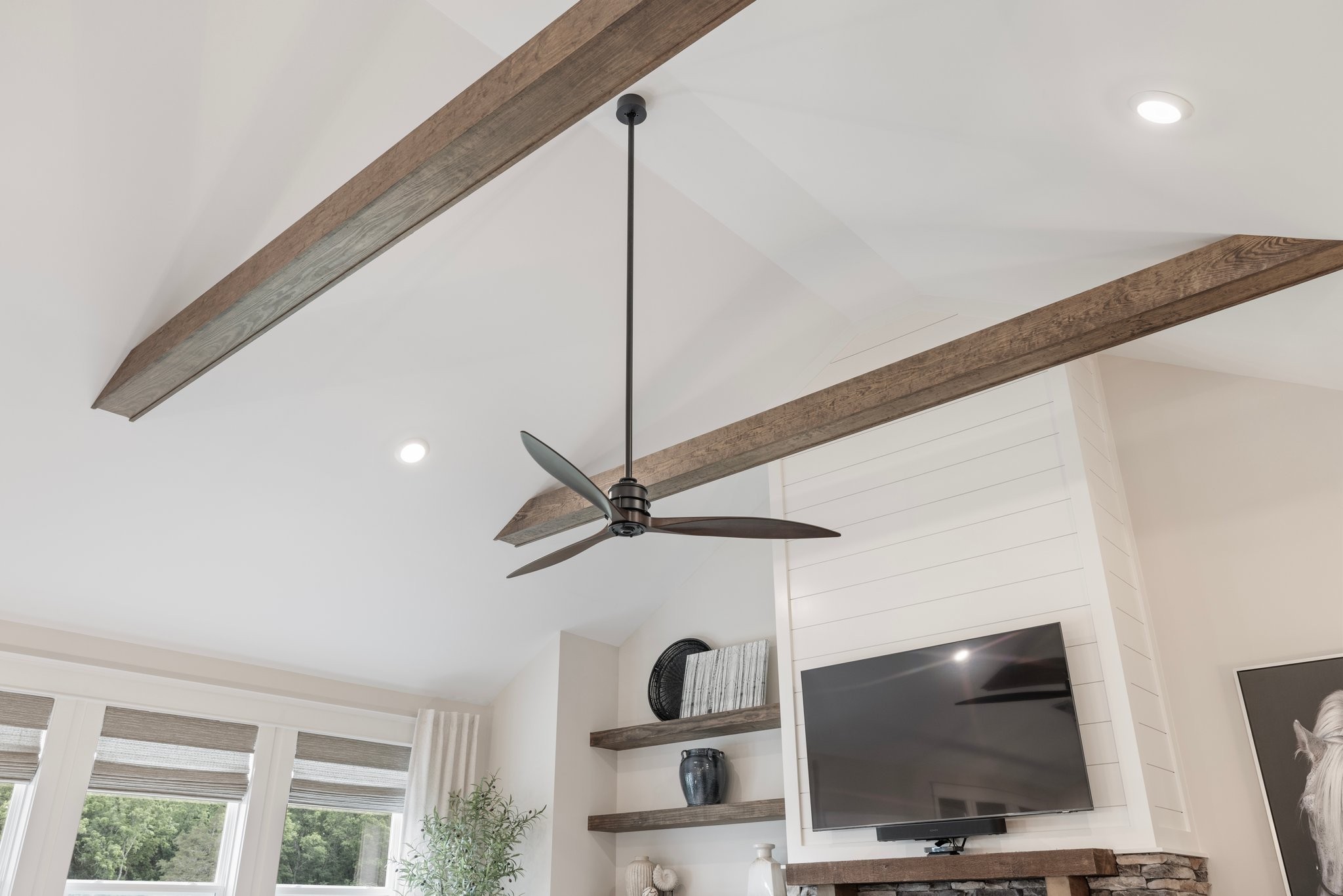 5027 High Park Hill Dr