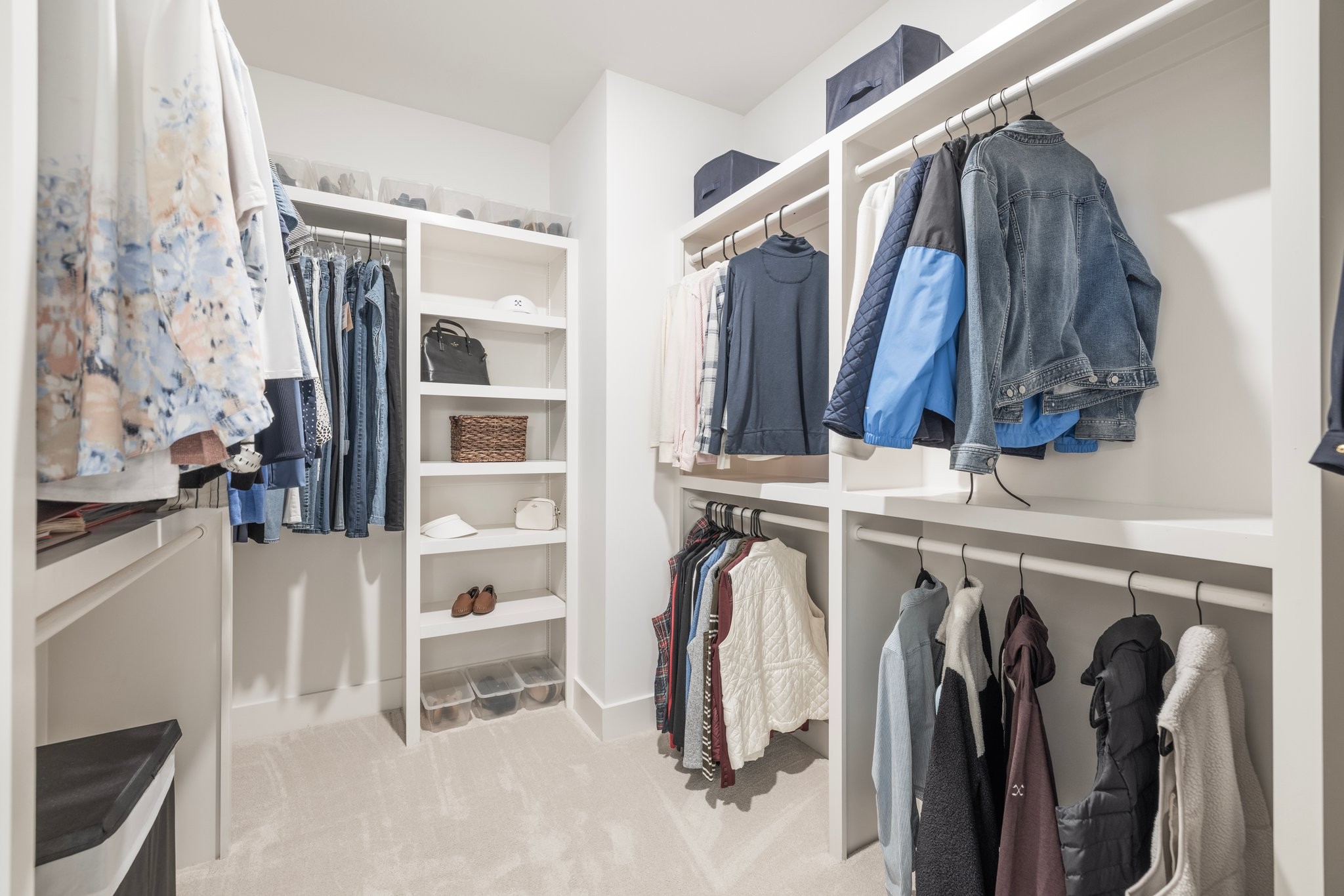 5027 High Park Hill Dr