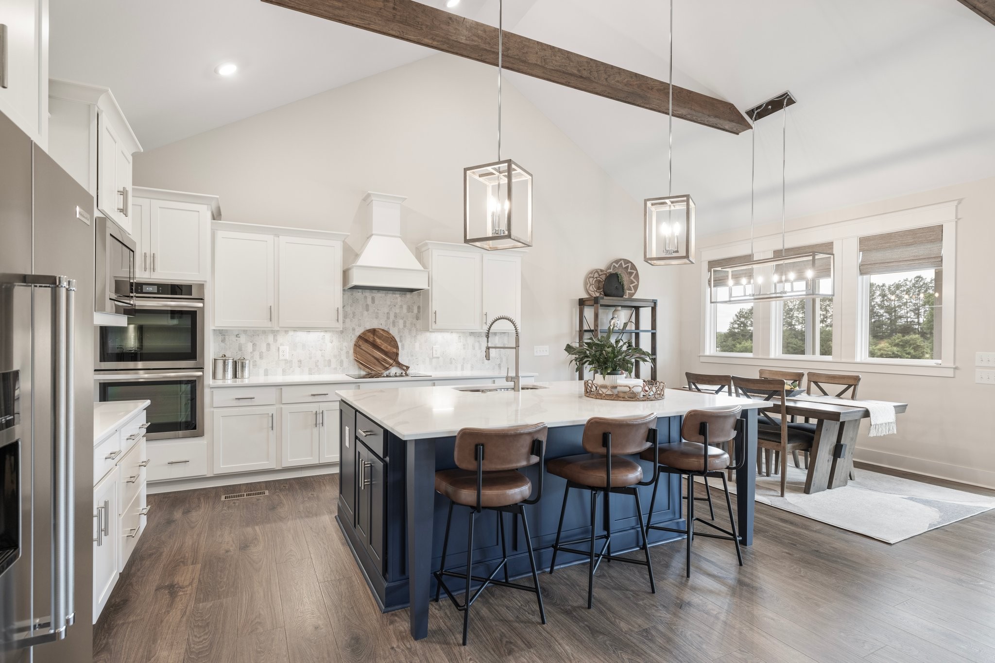 5027 High Park Hill Dr