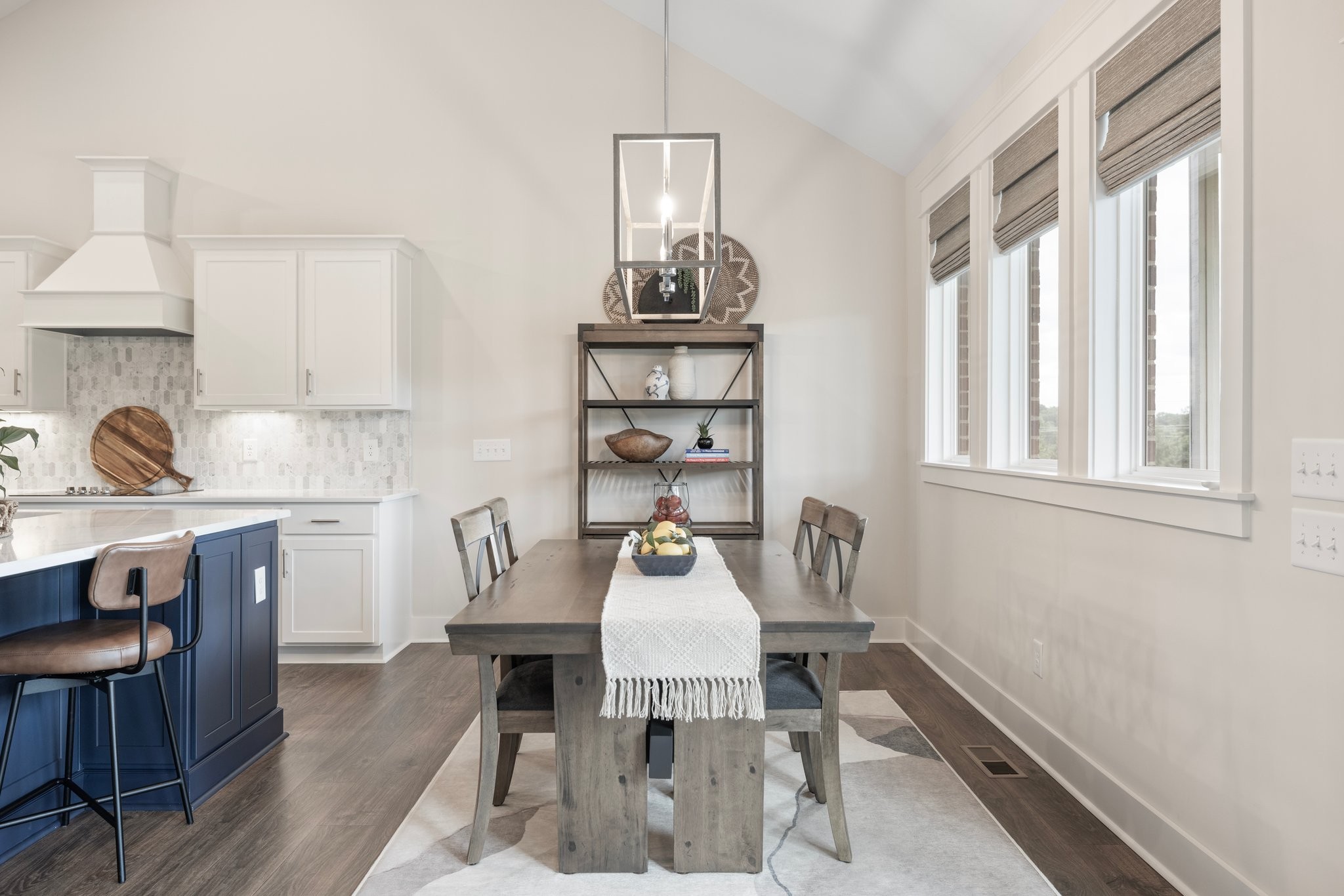 5027 High Park Hill Dr