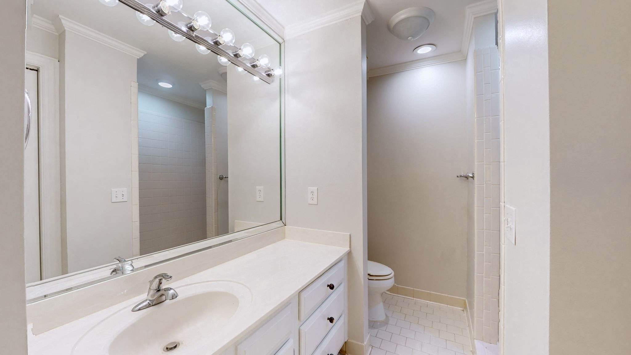 1280 Middle Tennessee Blvd Unit: D6