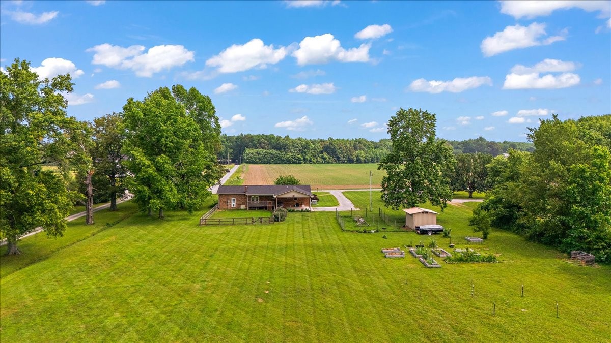 47 Johnson Rd