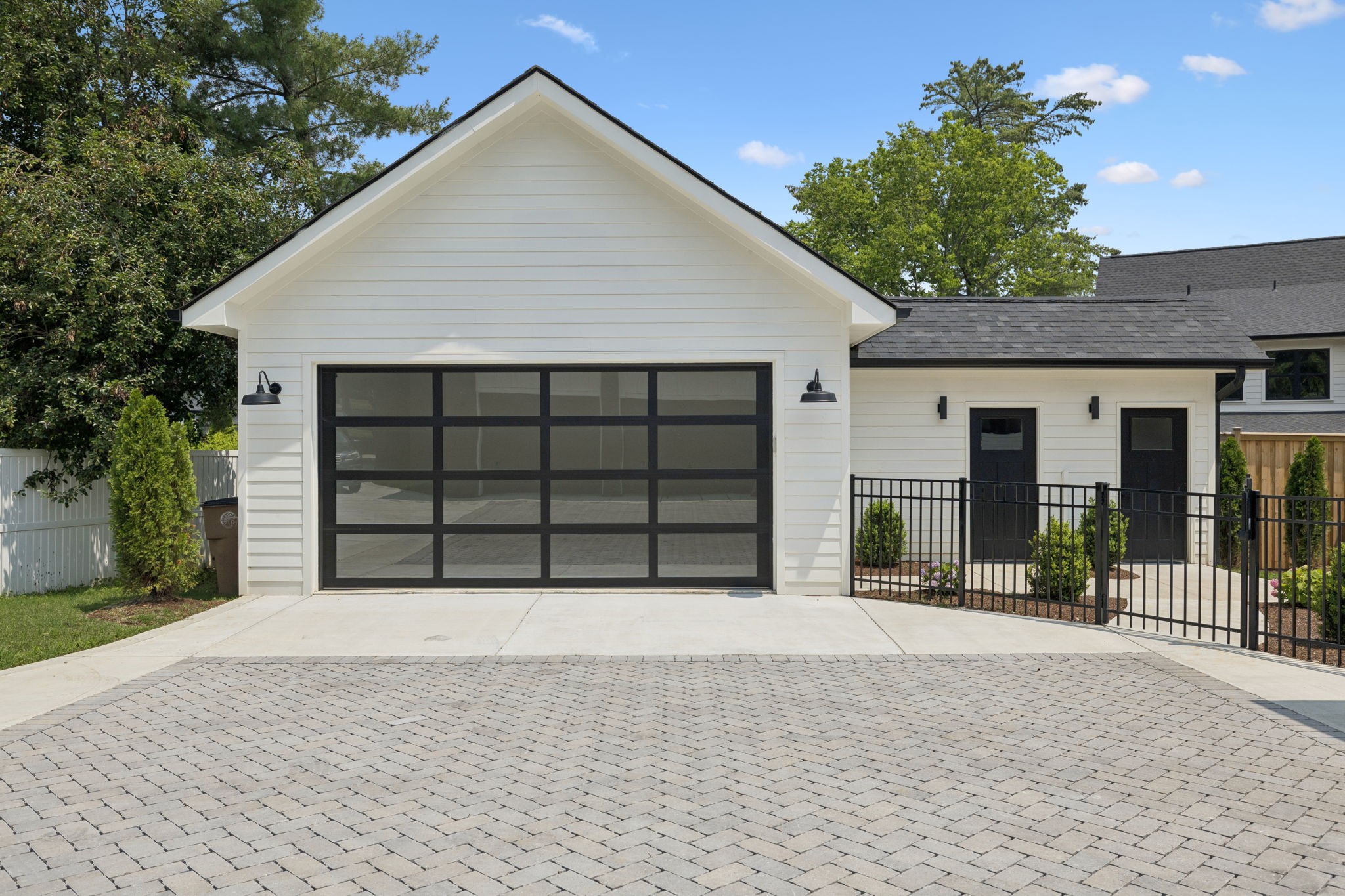 2814 Kenway Rd