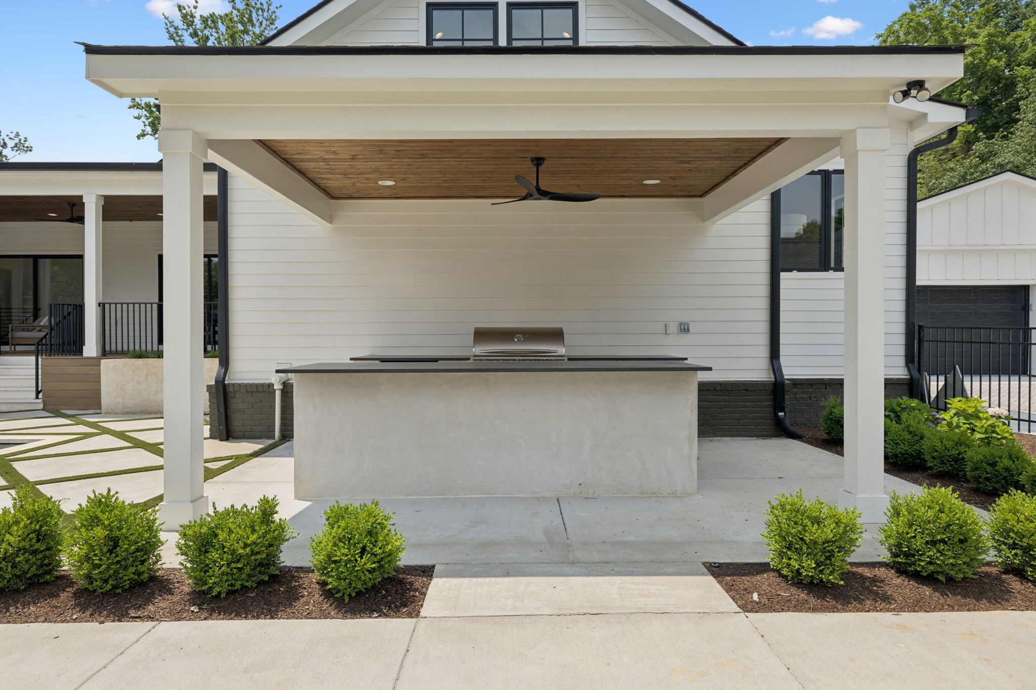 2814 Kenway Rd