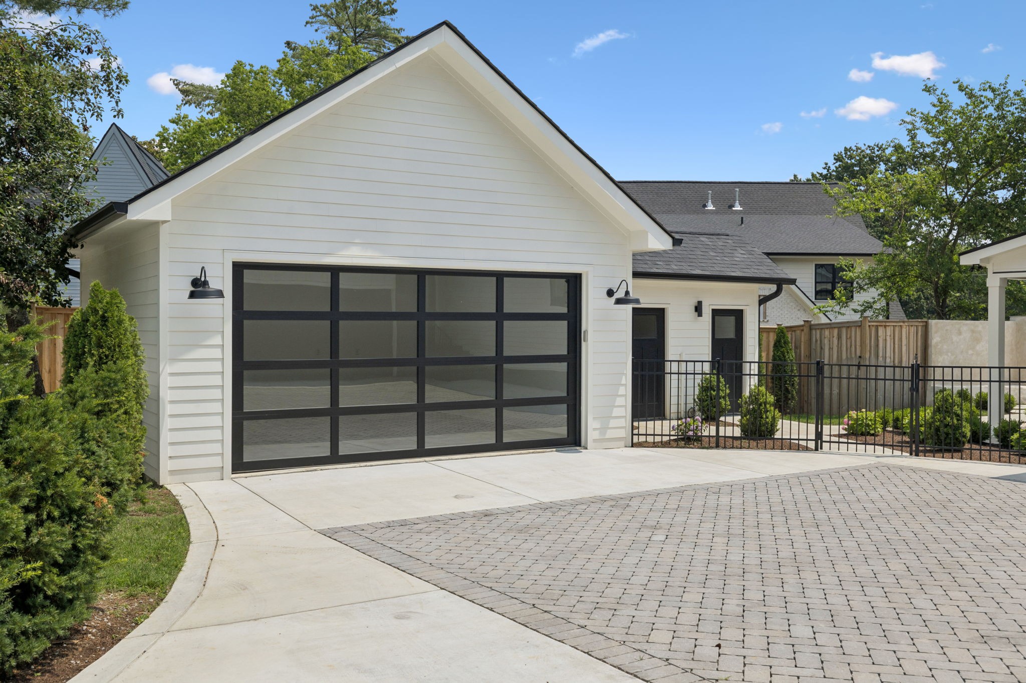 2814 Kenway Rd