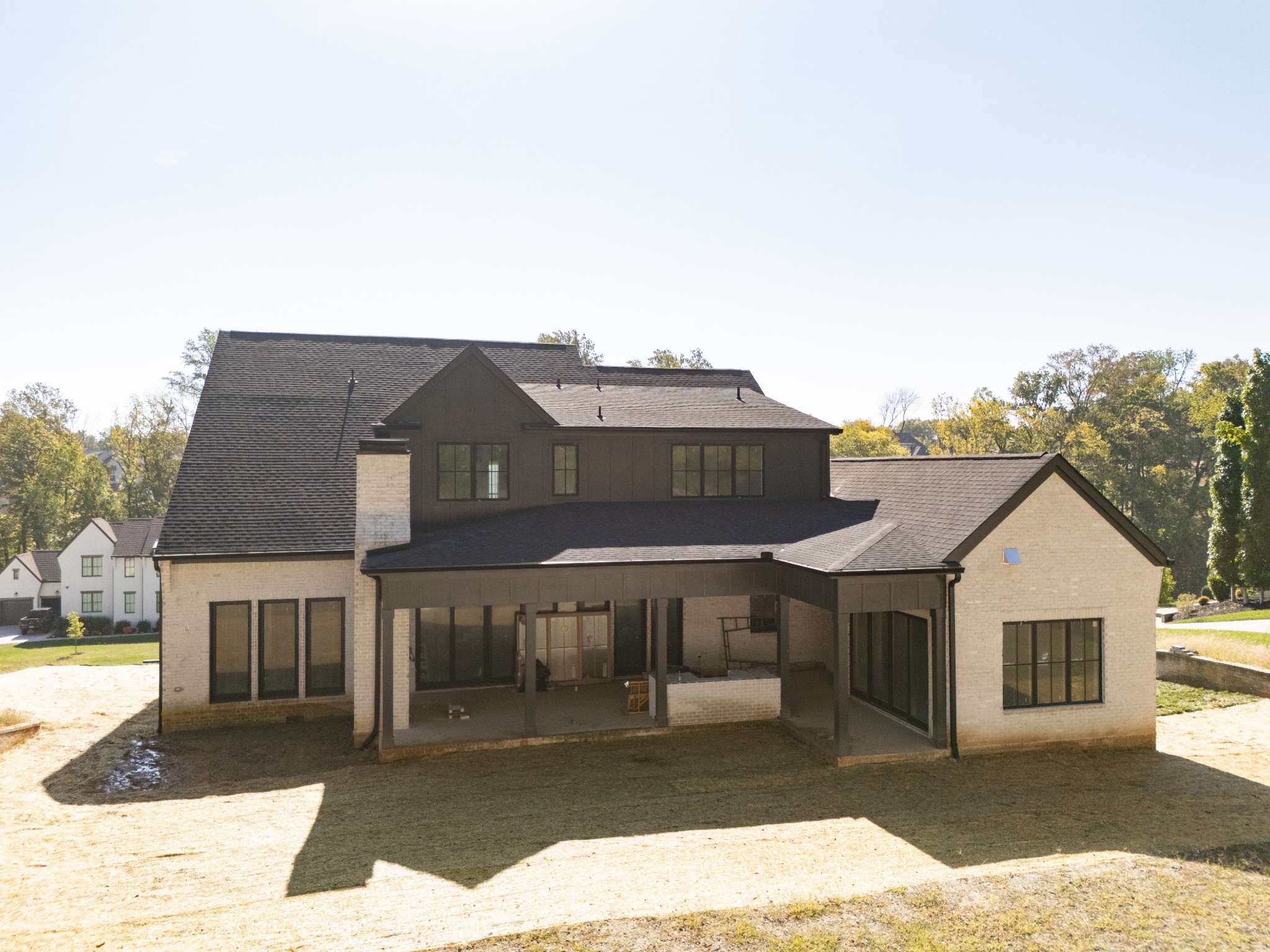 1586 Eastwood Dr