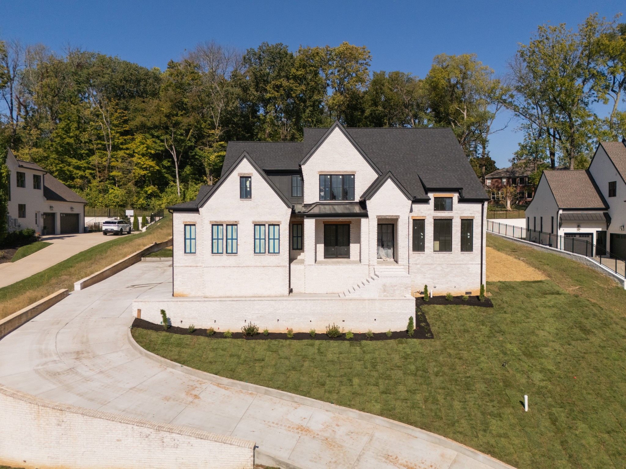 1586 Eastwood Dr