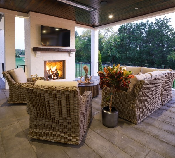 1638 Champagne Court