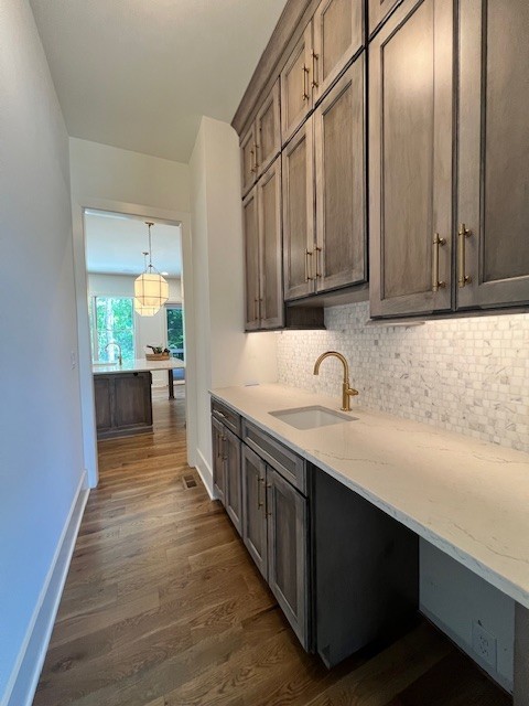 1638 Champagne Court