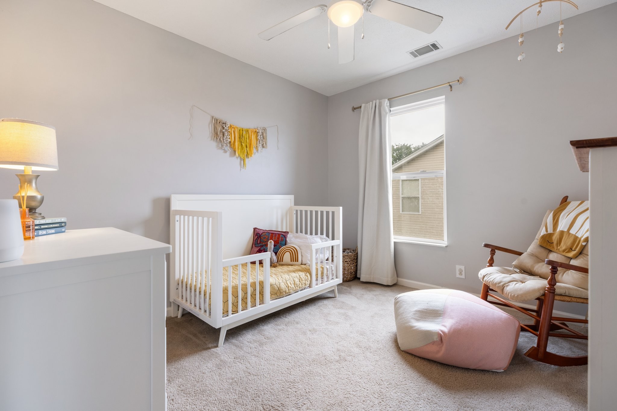 7104 Commonwealth Cir