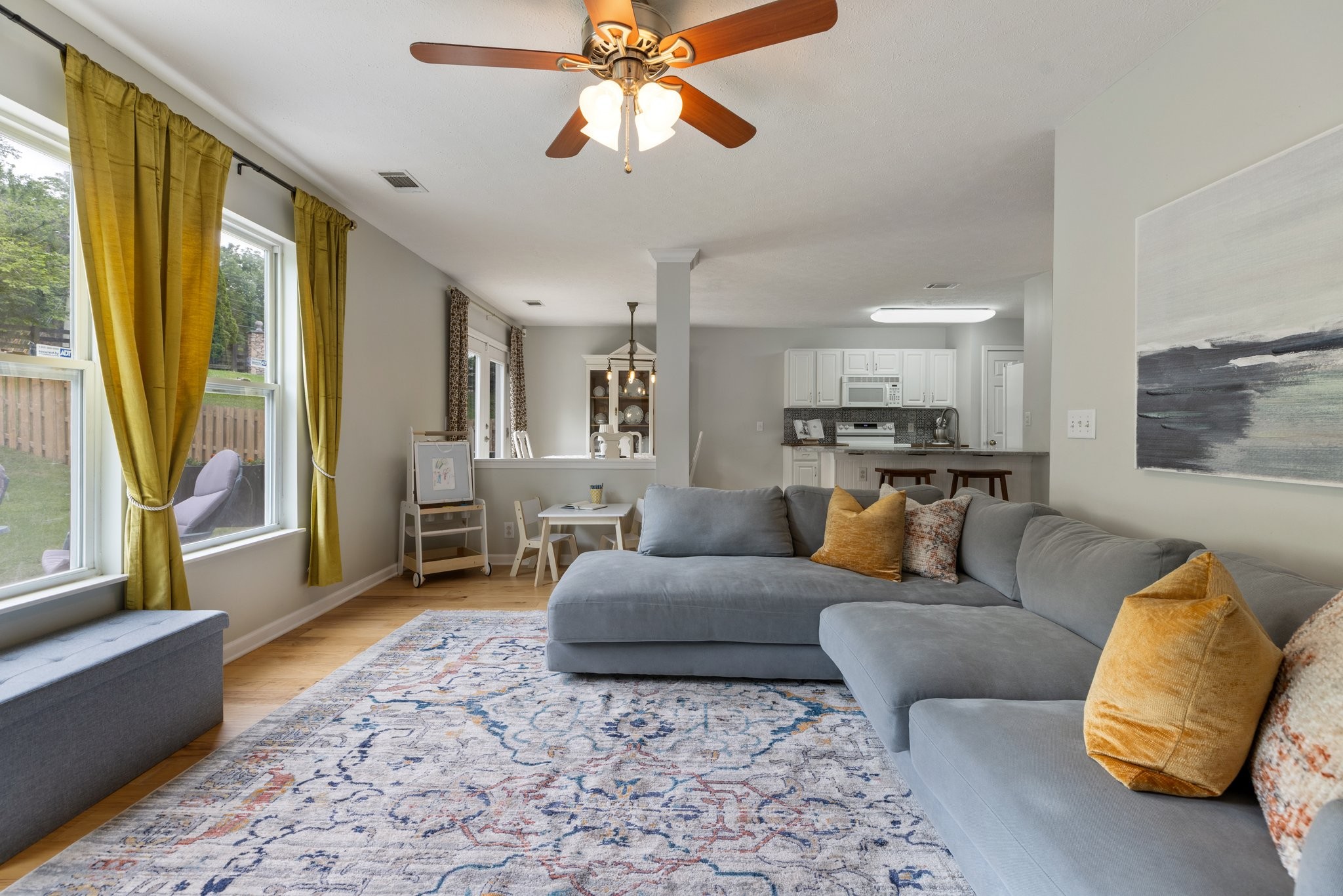 7104 Commonwealth Cir