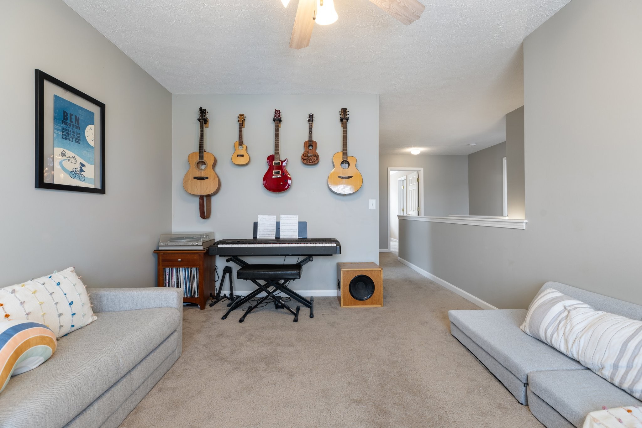 7104 Commonwealth Cir