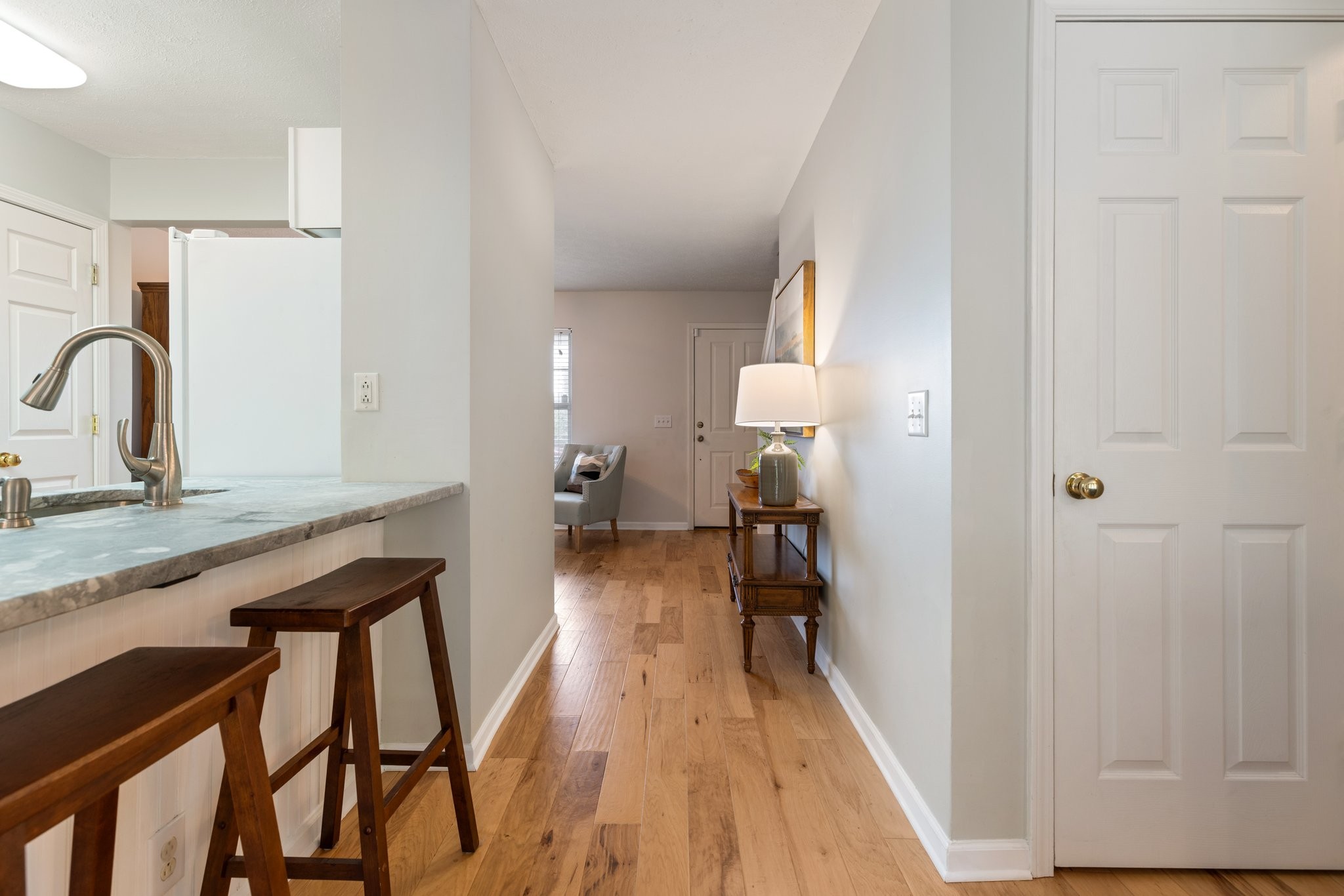 7104 Commonwealth Cir