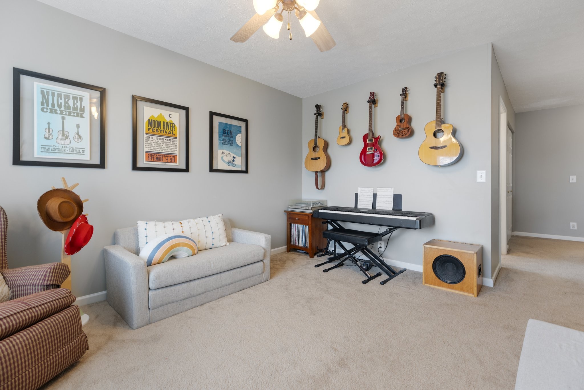 7104 Commonwealth Cir