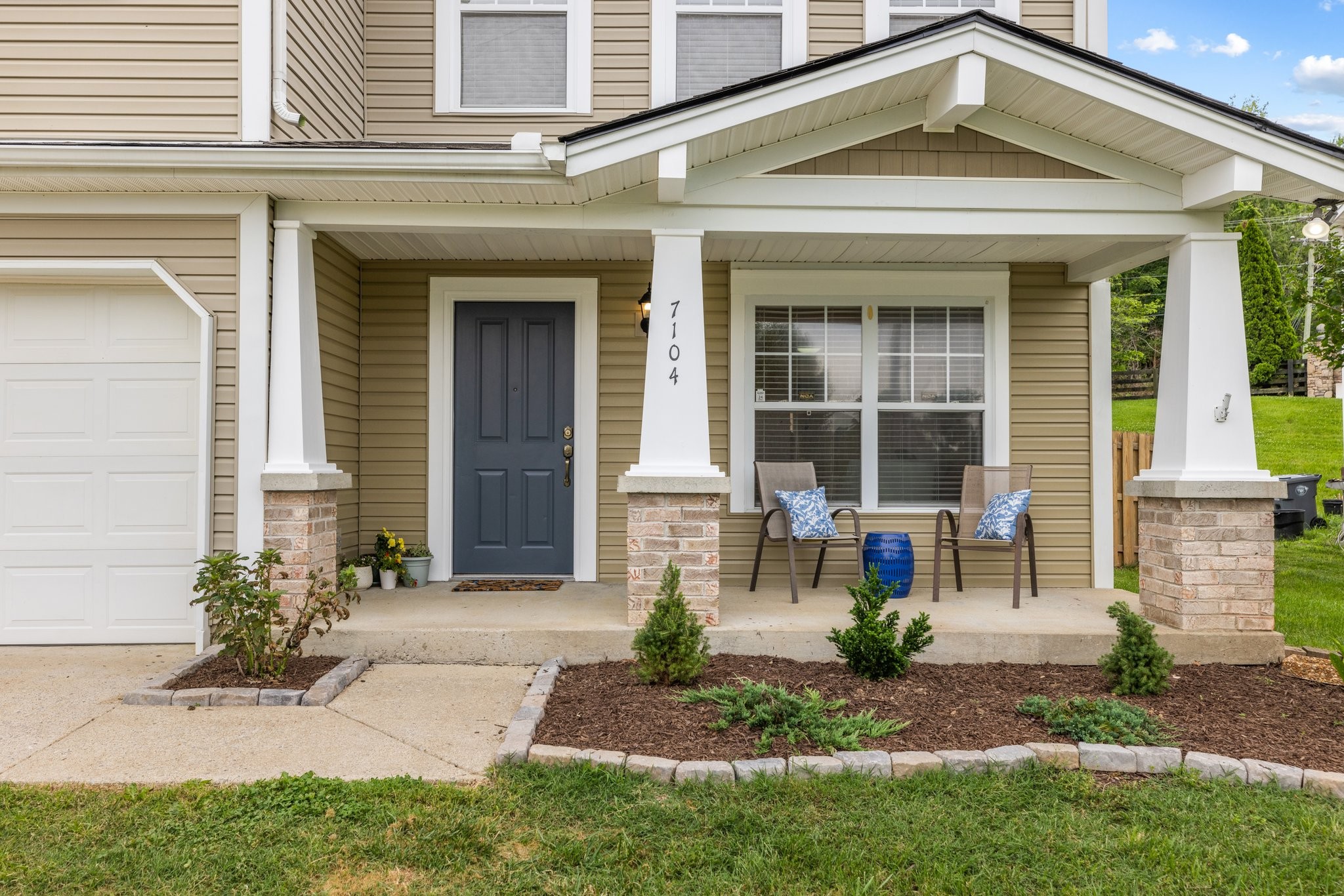 7104 Commonwealth Cir