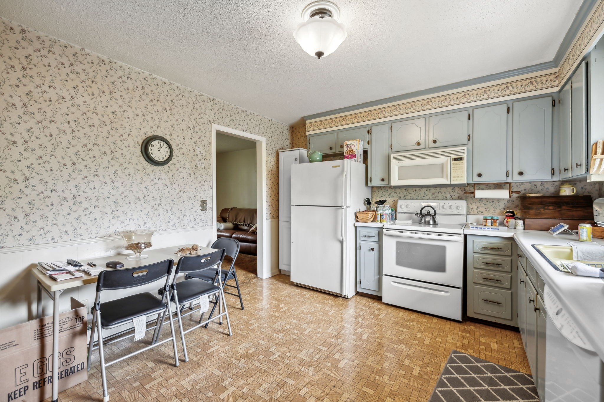 214 Rosehill Dr