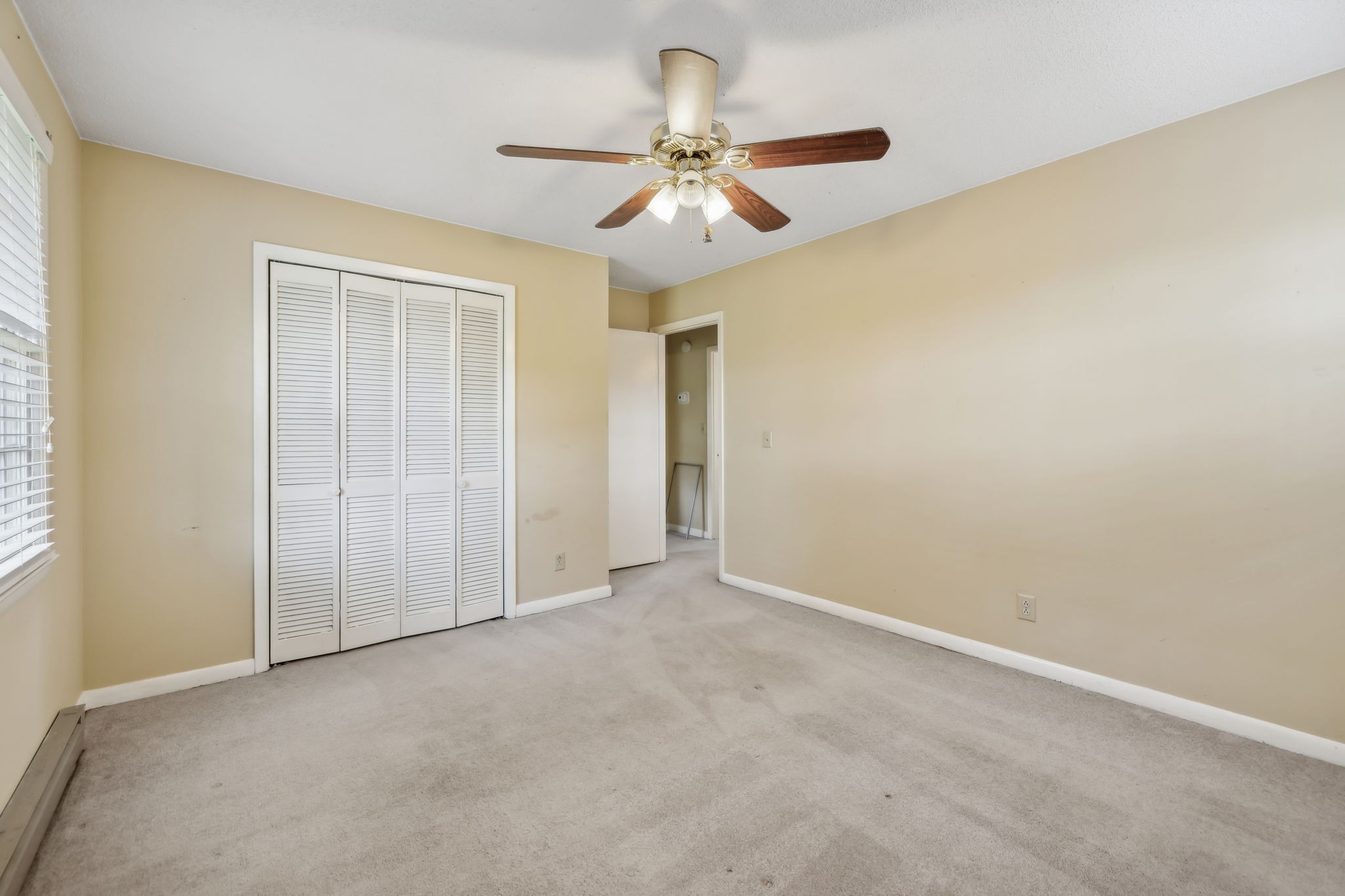 214 Rosehill Dr