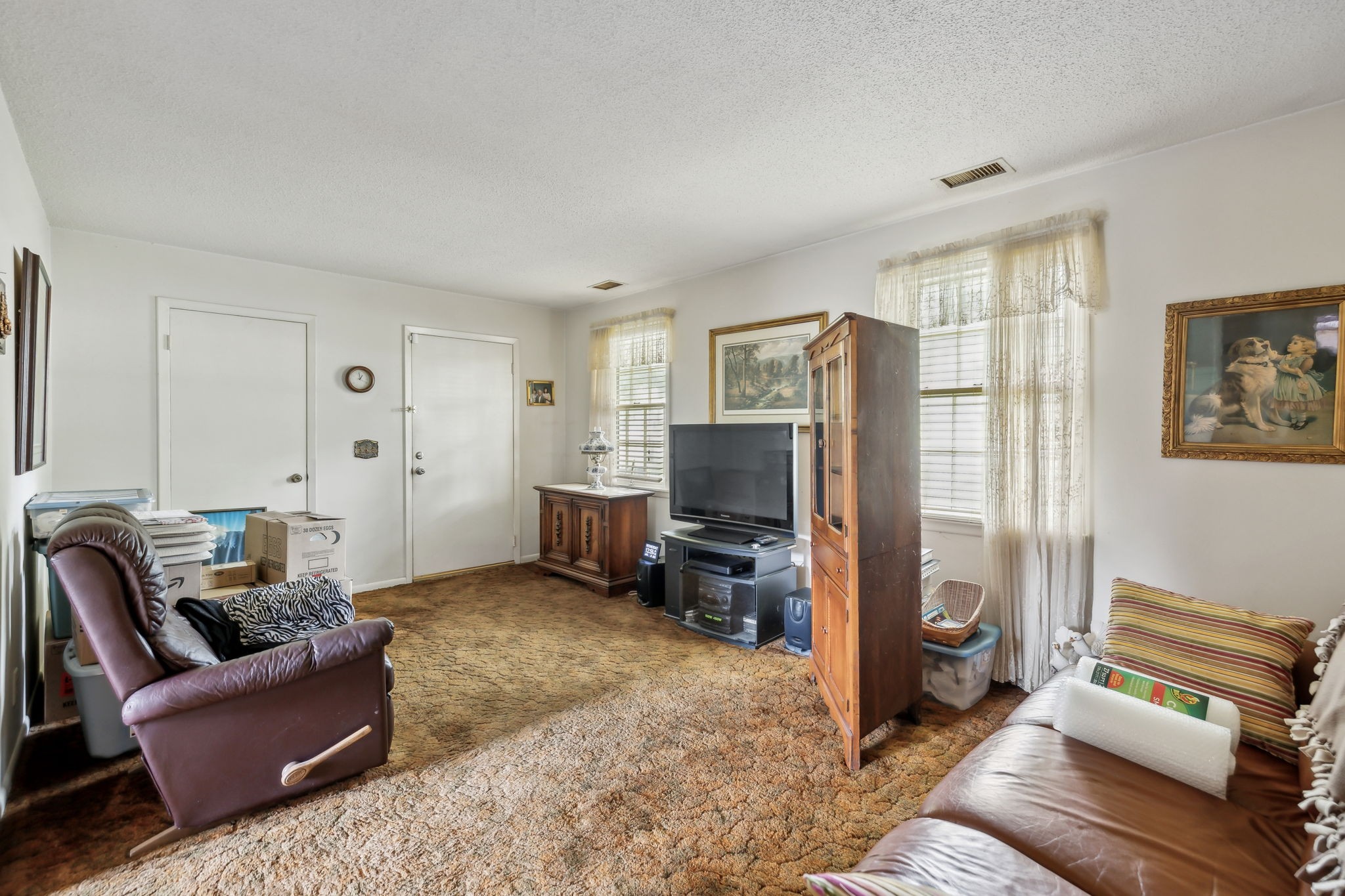 214 Rosehill Dr