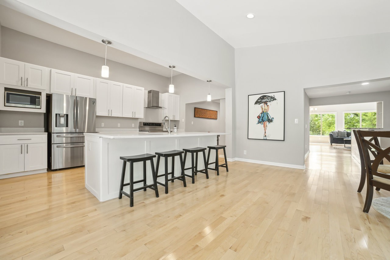 816 Summerly Dr