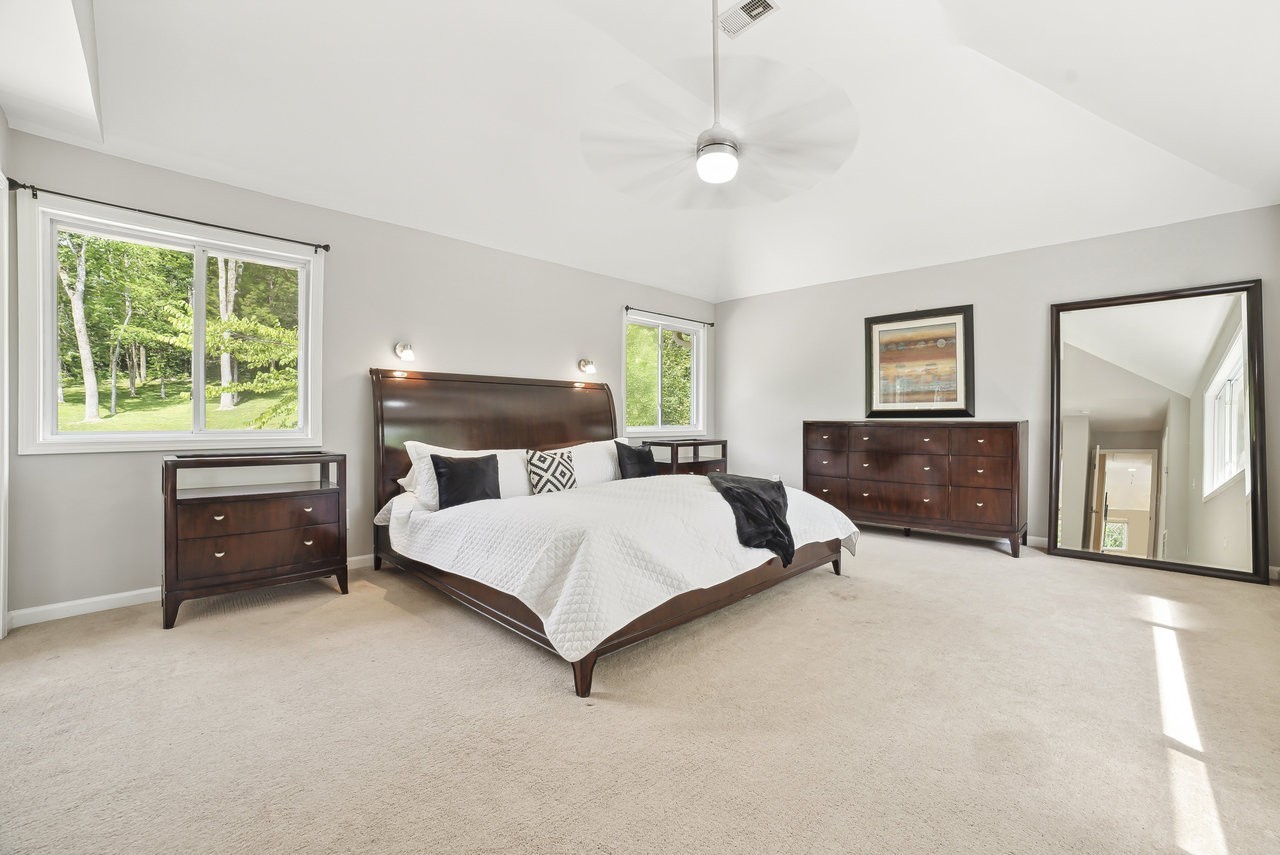 816 Summerly Dr